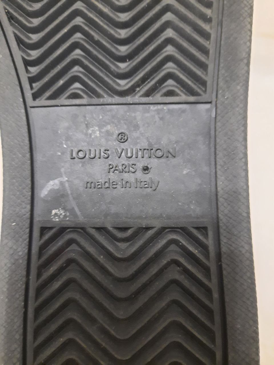 Louis Vuitton Rivoli Rainbow Sneakers Size US 11 / EU 44 - 9 Thumbnail
