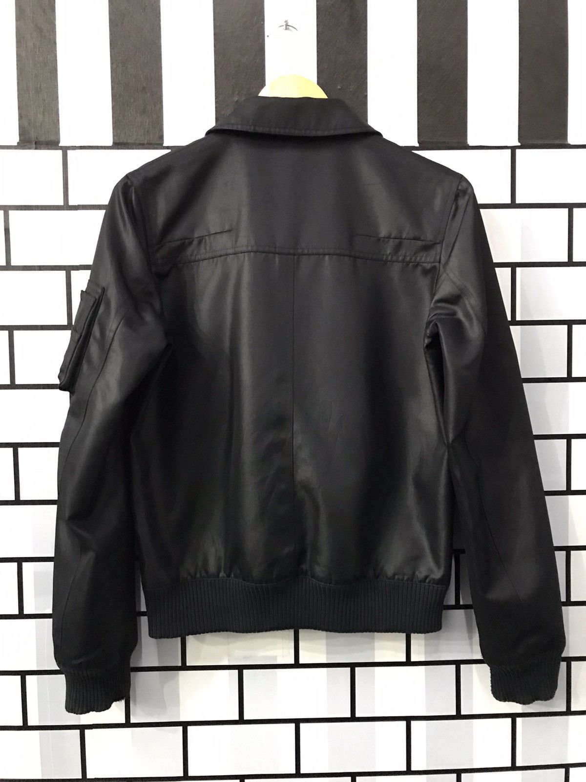 Dior × Hedi Slimane SS06 Dior Homme Hedi Slimane Ma-1 Bomber Jacket Size M / US 6-8 / IT 42-44 - 8 Thumbnail