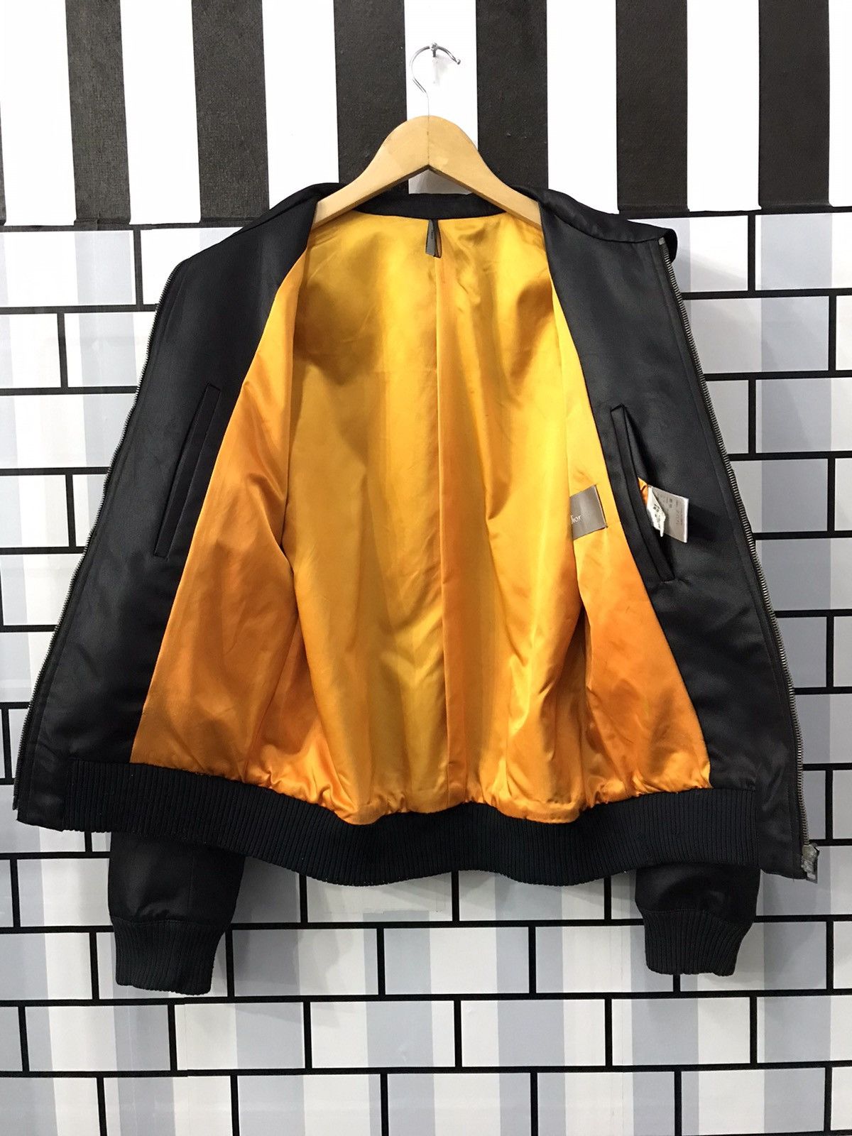 Dior × Hedi Slimane SS06 Dior Homme Hedi Slimane Ma-1 Bomber Jacket Size M / US 6-8 / IT 42-44 - 11 Thumbnail
