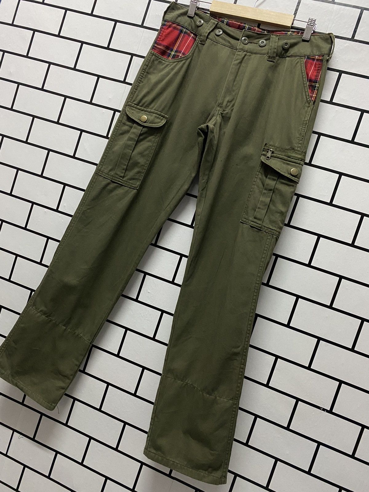Japanese Brand Japanese Brand Cargo Pants Multi Pocket Tartans Lining Size US 32 / EU 48 - 5 Thumbnail