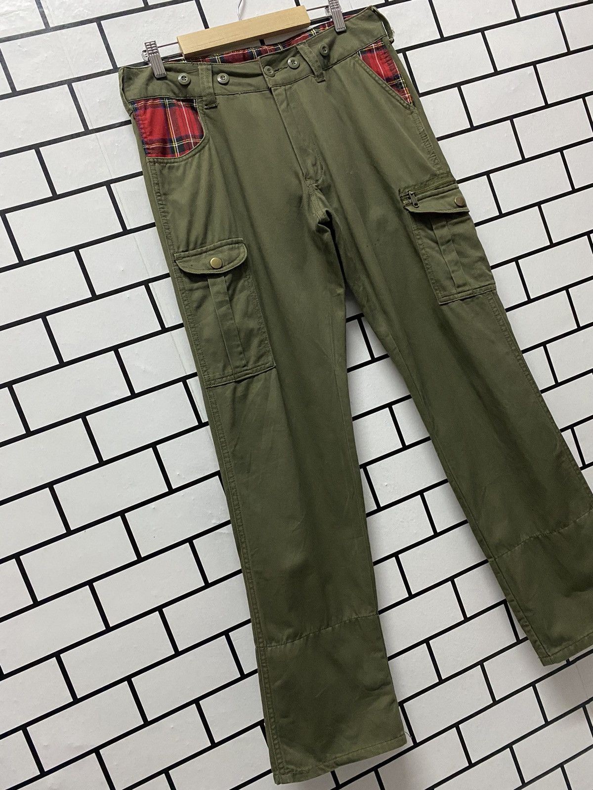Japanese Brand Japanese Brand Cargo Pants Multi Pocket Tartans Lining Size US 32 / EU 48 - 6 Thumbnail