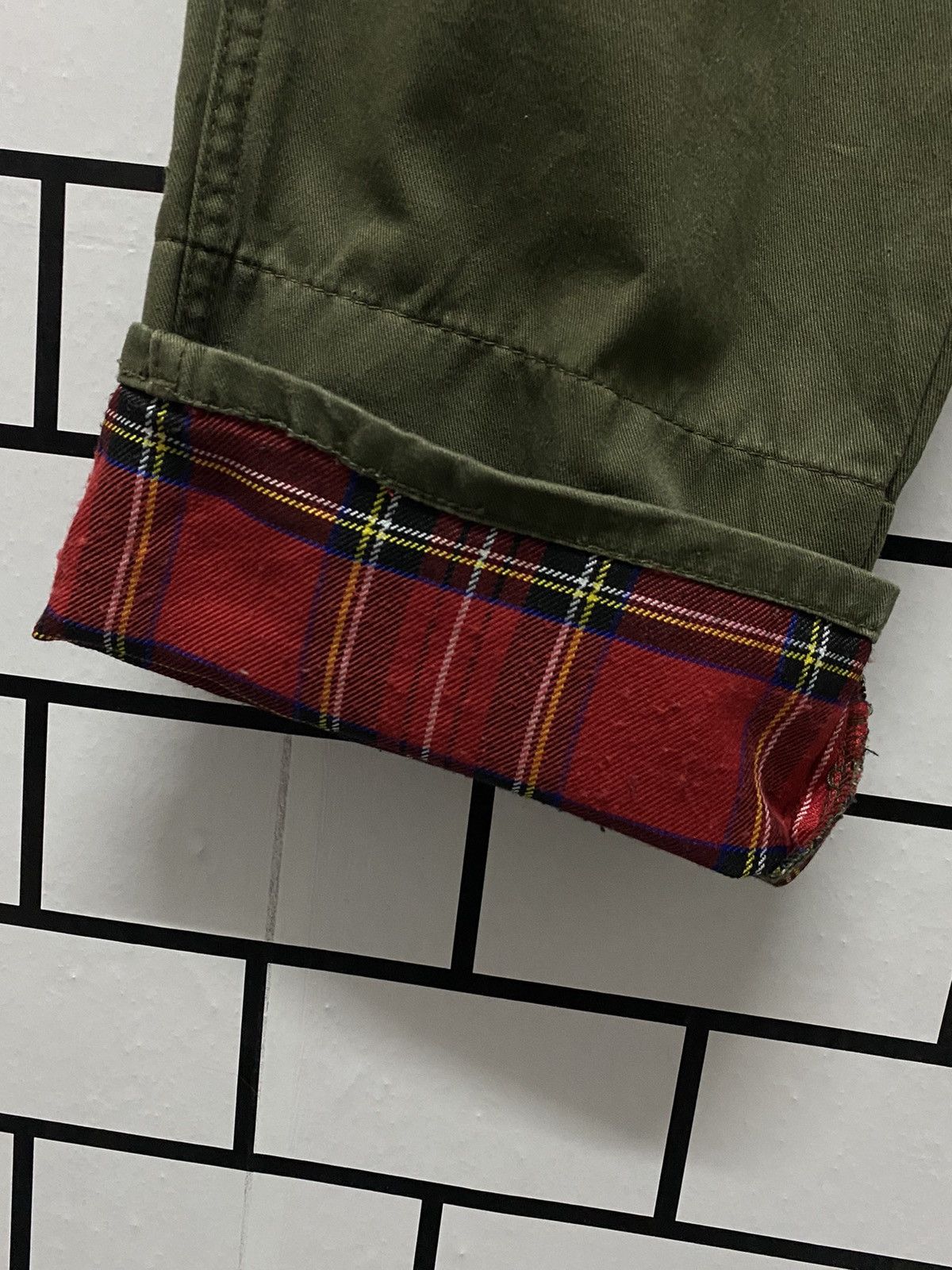 Japanese Brand Japanese Brand Cargo Pants Multi Pocket Tartans Lining Size US 32 / EU 48 - 3 Thumbnail