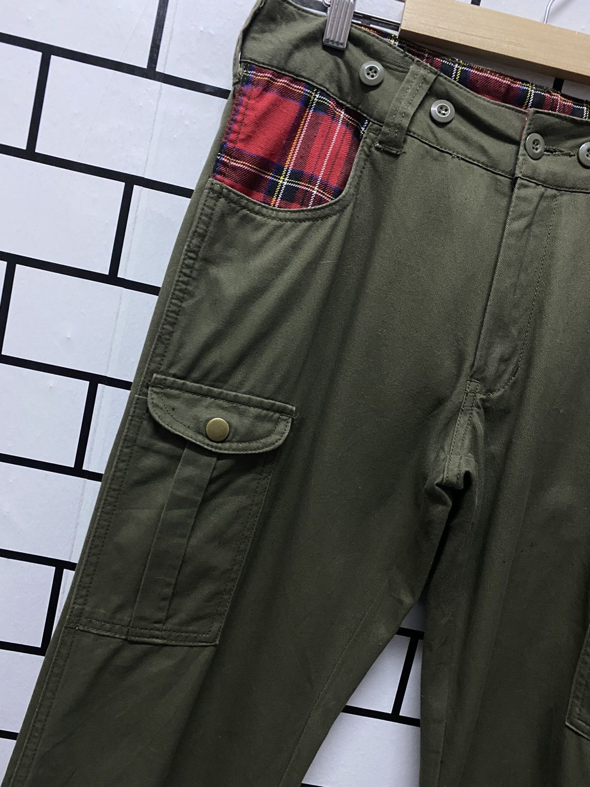 Japanese Brand Japanese Brand Cargo Pants Multi Pocket Tartans Lining Size US 32 / EU 48 - 9 Thumbnail