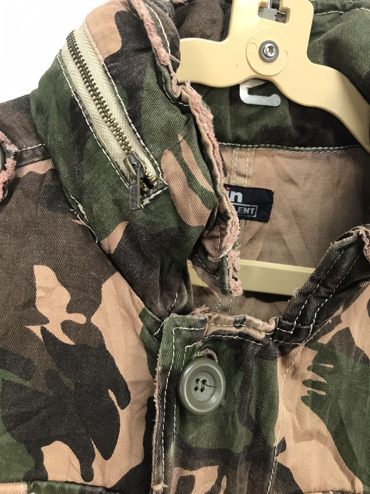 Japanese Brand Vest multipocket camo hidden hoodie by insolent Size US M / EU 48-50 / 2 - 4 Thumbnail