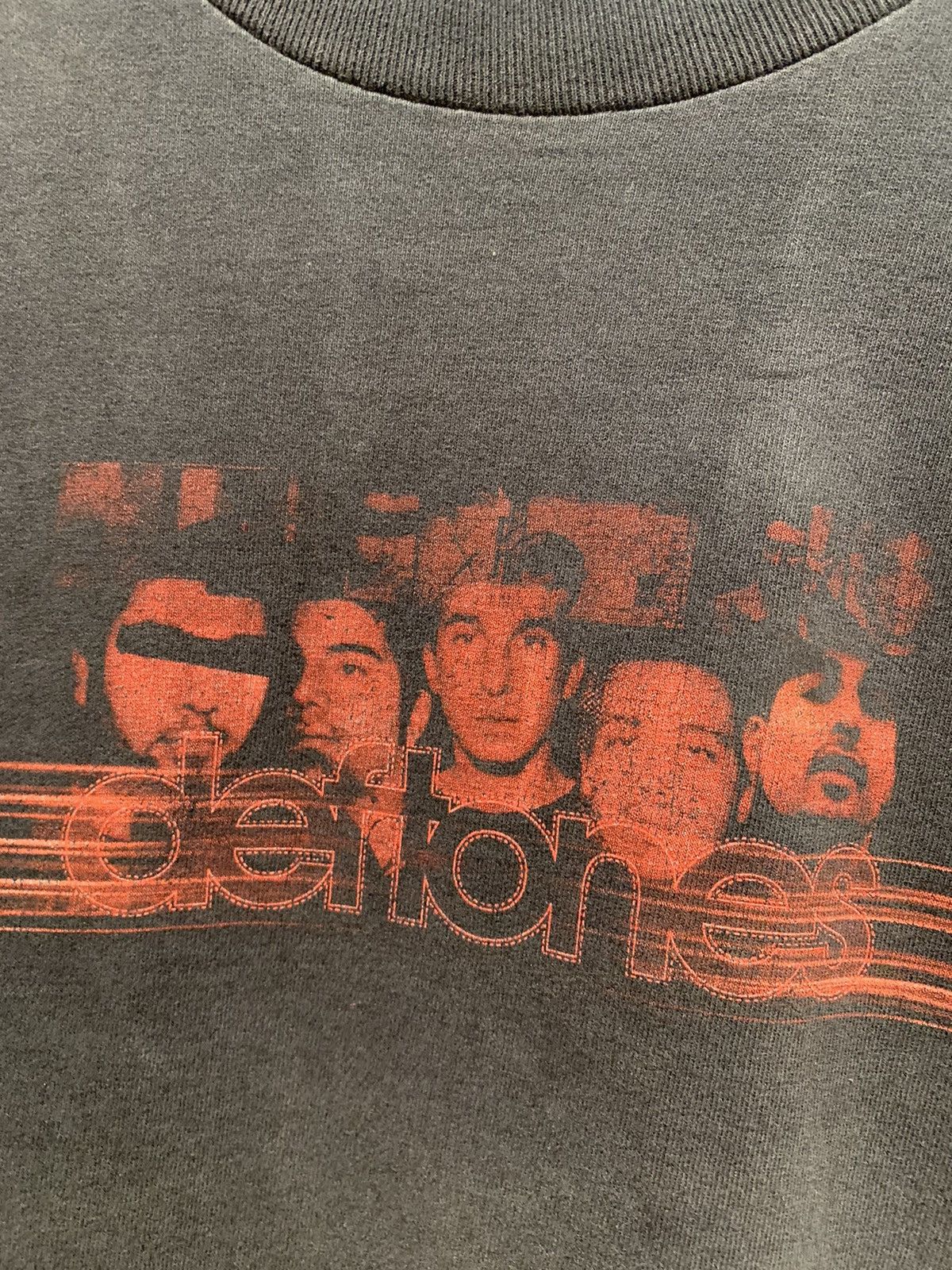 Band Tees × Giant × Vintage *RARE* Vintage Deftones Metal Band Giant T-Shirt XL Size US XL / EU 56 / 4 - 3 Thumbnail
