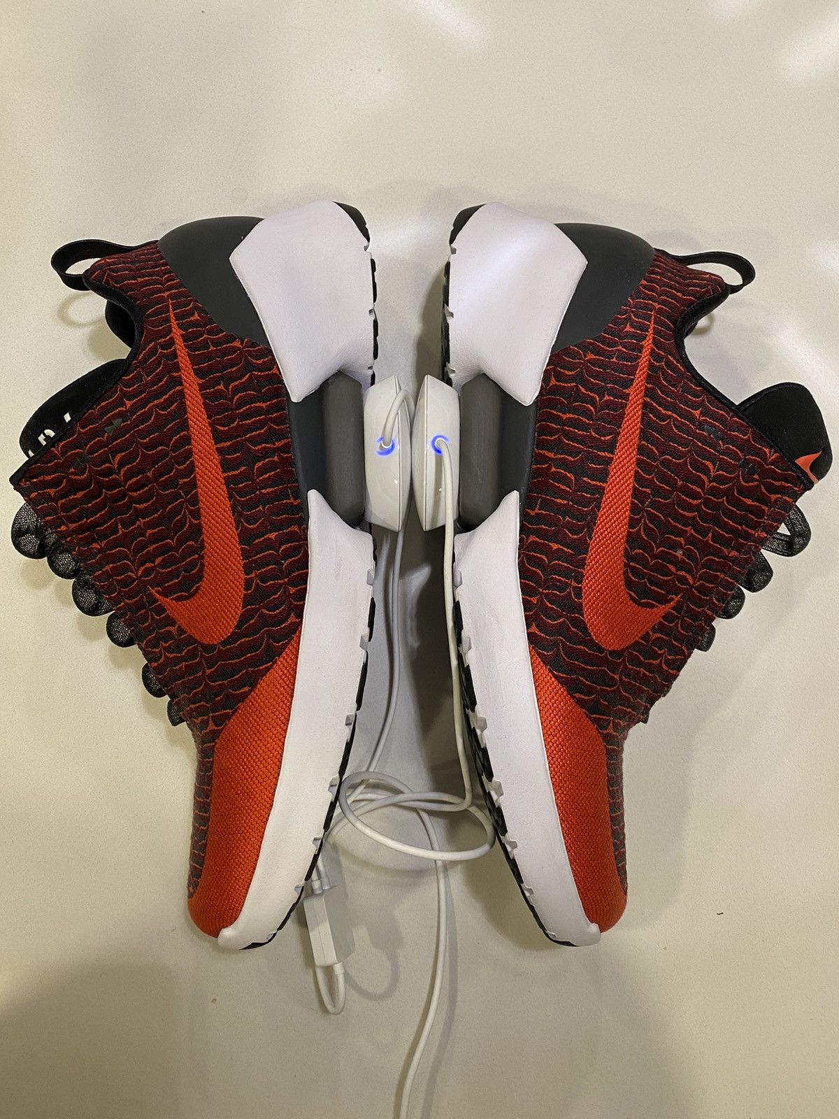 Nike Hyperadapt 1.0 Habanero Size US 12 / EU 45 - 7 Thumbnail
