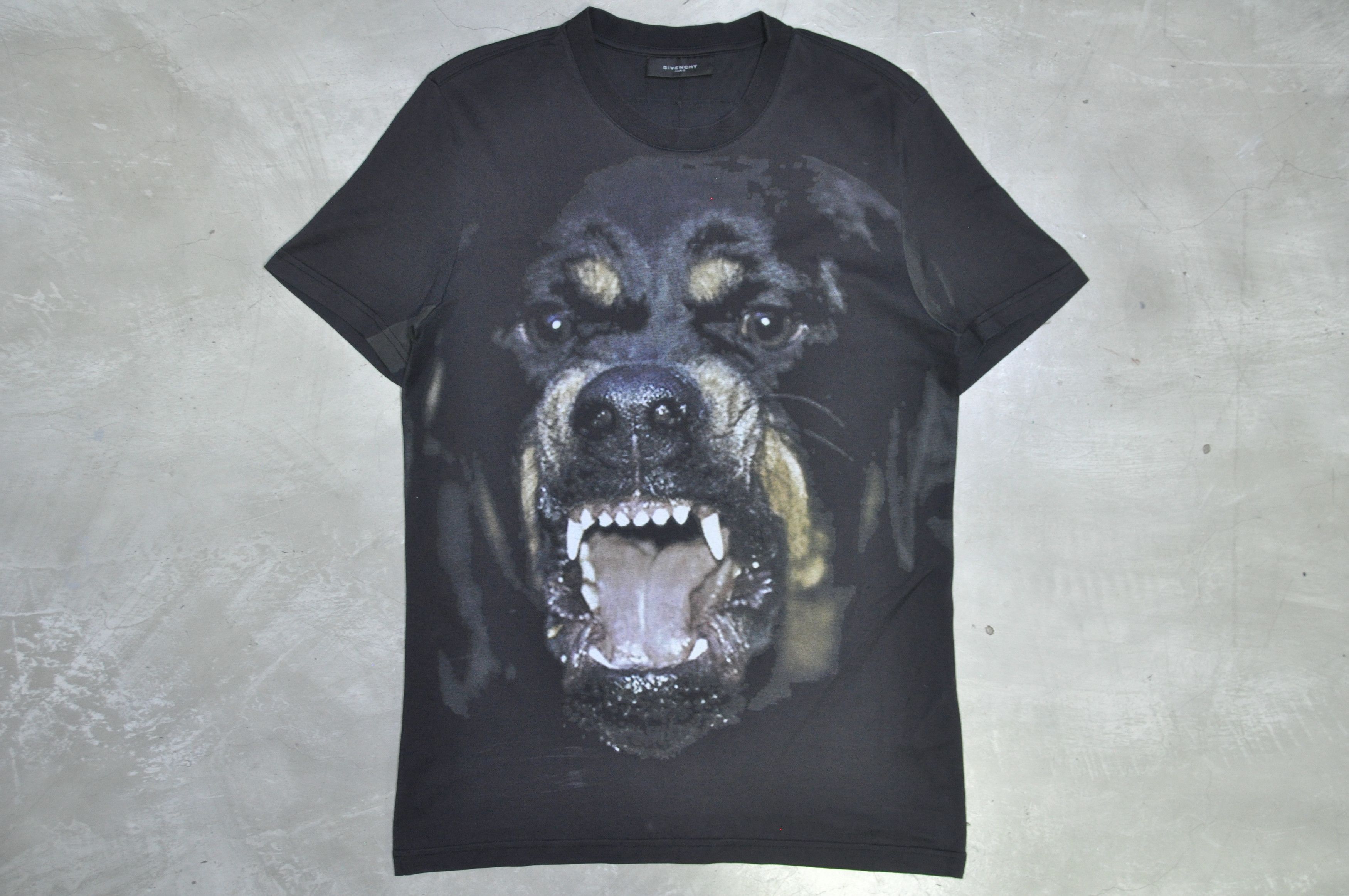 image of Givenchy - Riccardo Tisci - F/w 14 - Rottweiler Tee in Faded Black, Men's (Size XS)