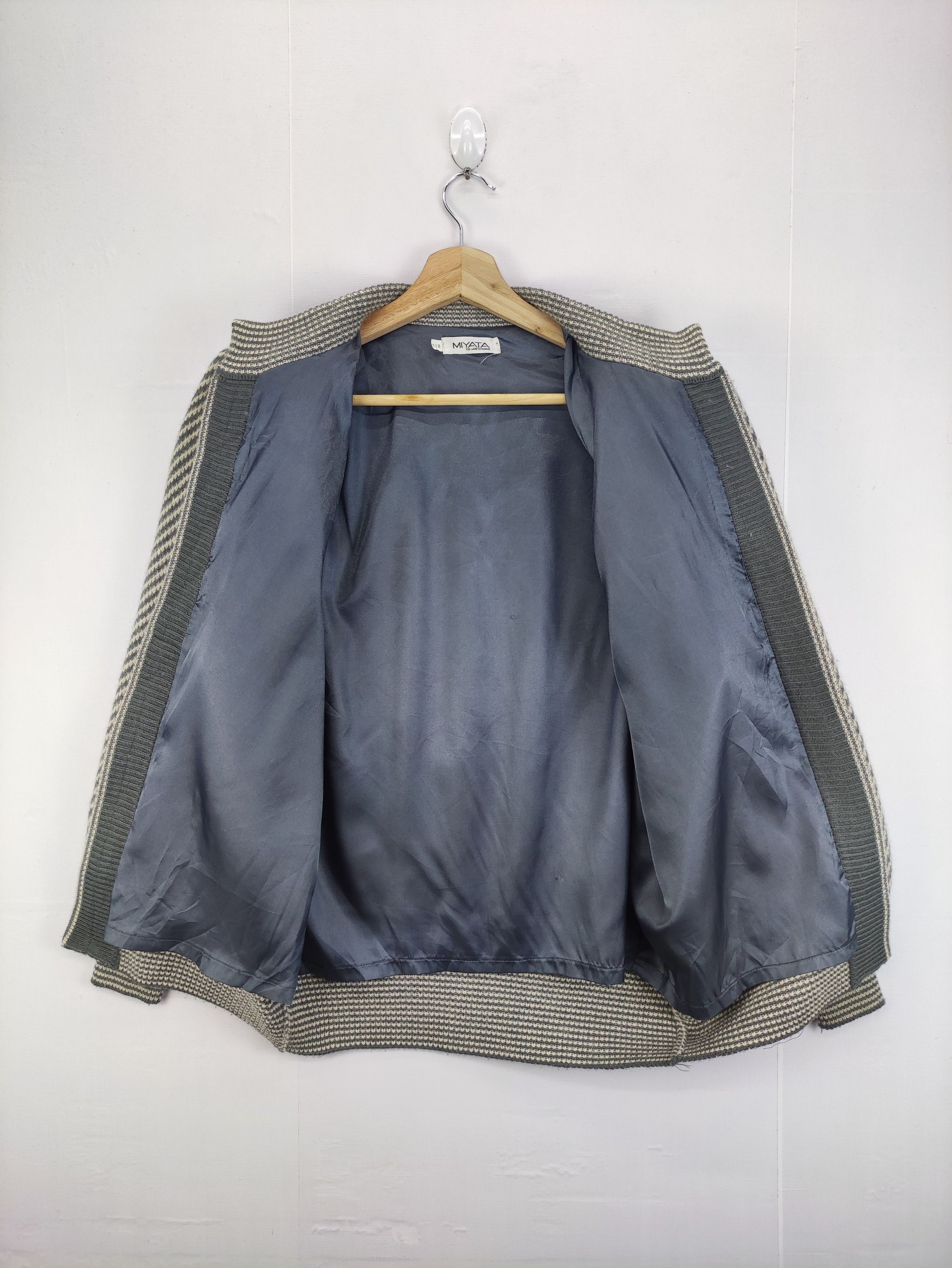 Japanese Brand Vintage Cardigan Jacket Flower Embroidered By Miyata Size M / US 6-8 / IT 42-44 - 5 Thumbnail