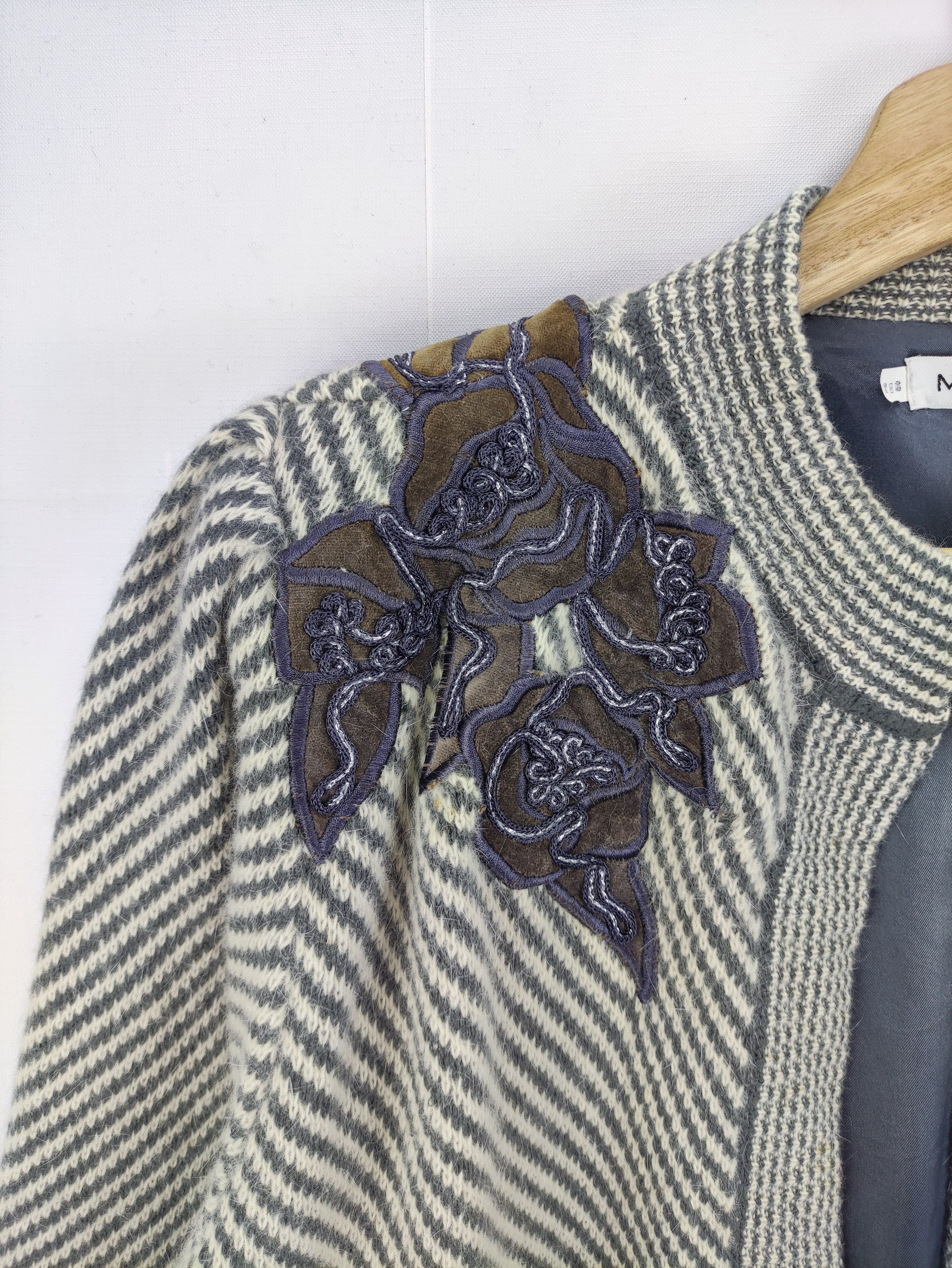 Japanese Brand Vintage Cardigan Jacket Flower Embroidered By Miyata Size M / US 6-8 / IT 42-44 - 2 Thumbnail