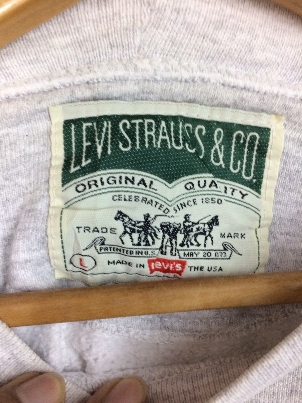 Levi's × Vintage Vintage Levis Sweatshirt Made In USA Large Size 90s Dope Size US L / EU 52-54 / 3 - 2 Thumbnail
