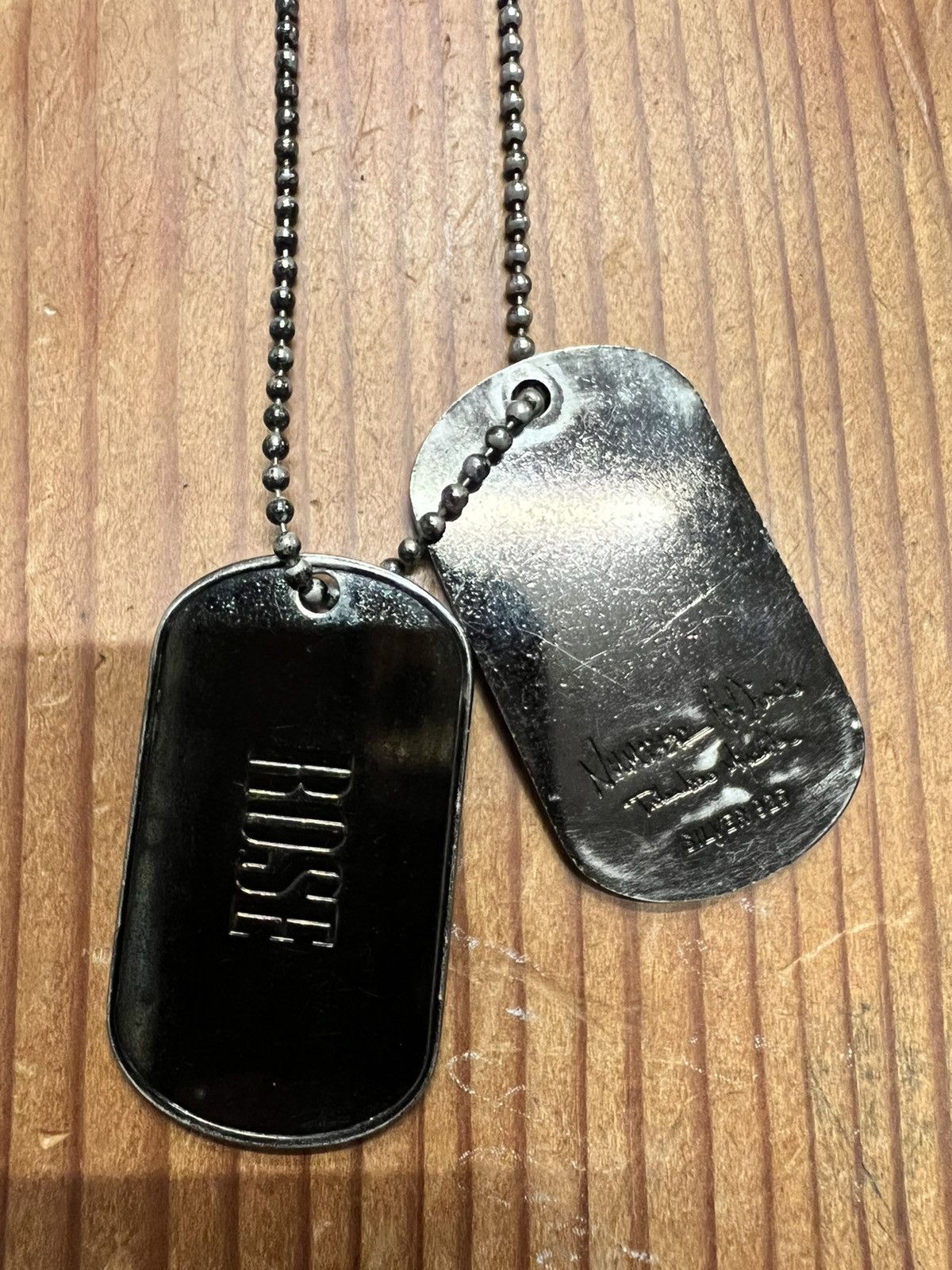 Number (N)ine Rose Dog Tags necklace Size ONE SIZE - 1 Thumbnail
