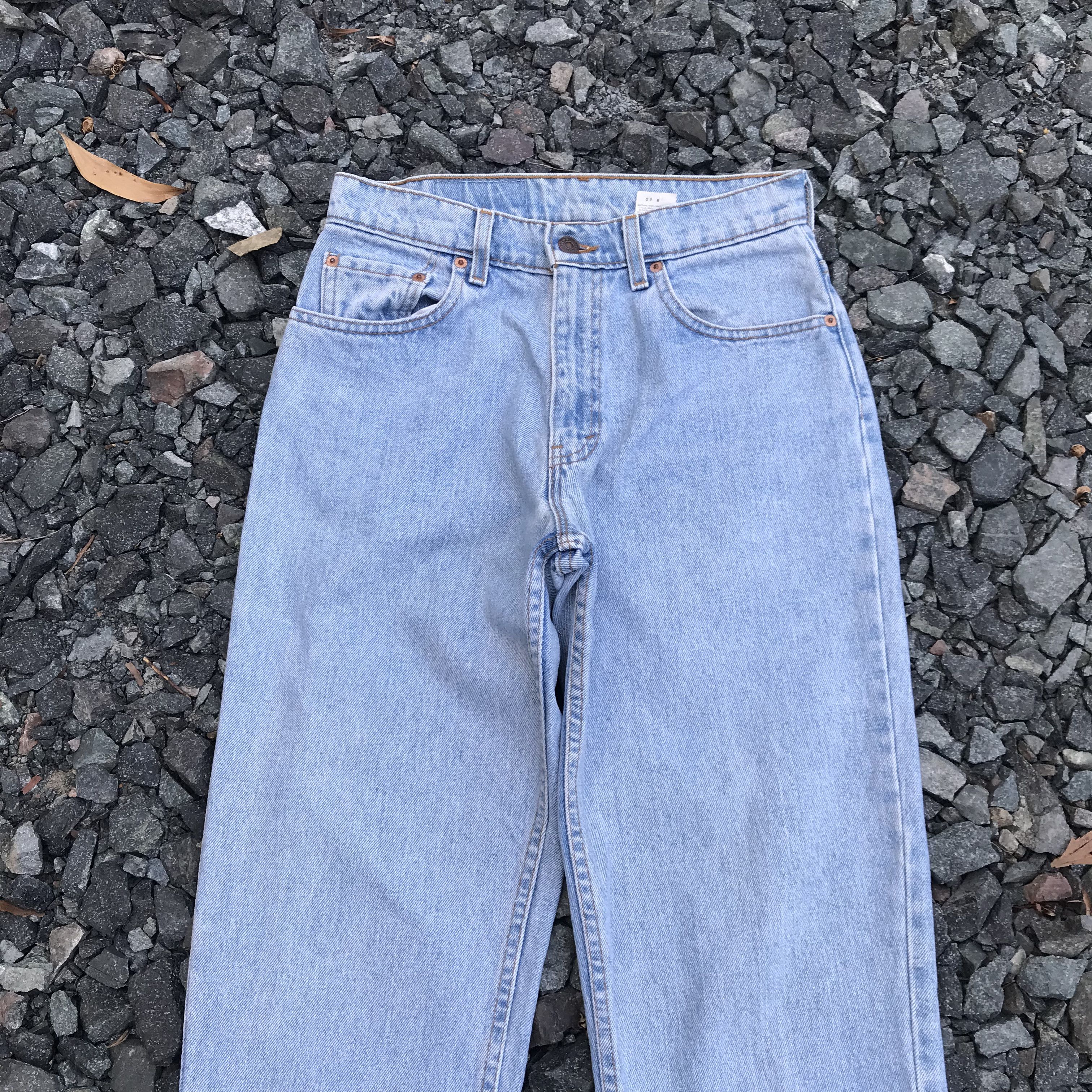 Levi's × Vintage Vintage Levis 550 relaxed fix tapered leg faded lightwash Size US 29 - 3 Thumbnail