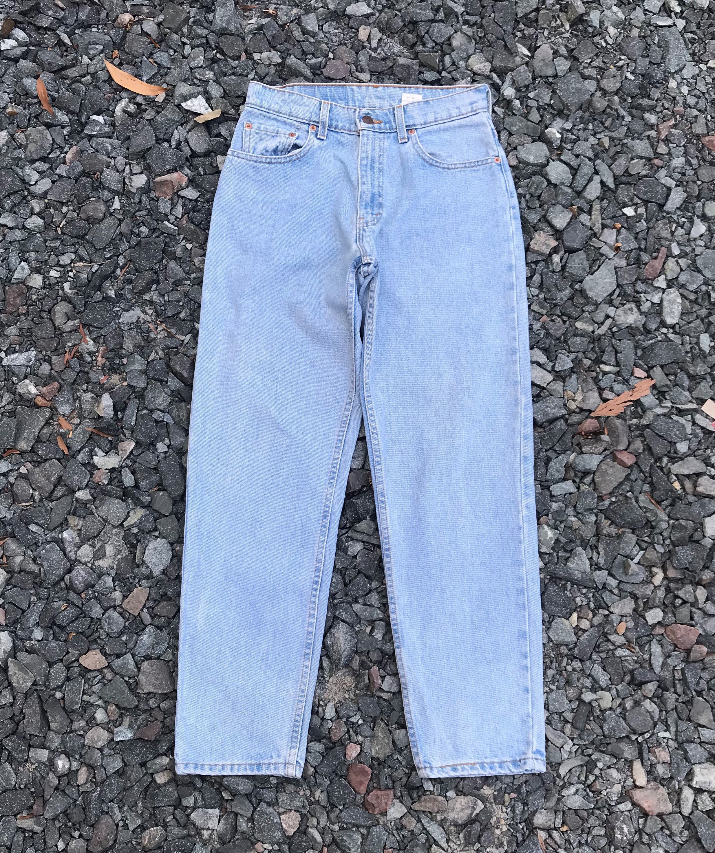 Levi's × Vintage Vintage Levis 550 relaxed fix tapered leg faded lightwash Size US 29 - 2 Thumbnail