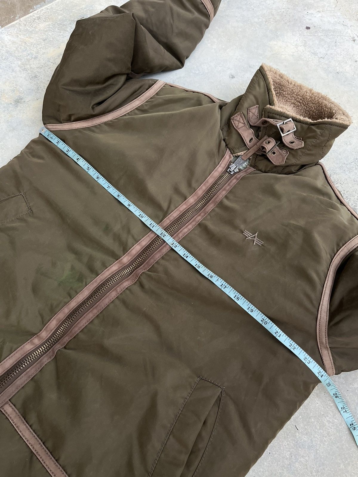 Alpha Industries (A31). ALPHA INDUSTRIES SHERLING JACKET Size US L / EU 52-54 / 3 - 14 Thumbnail