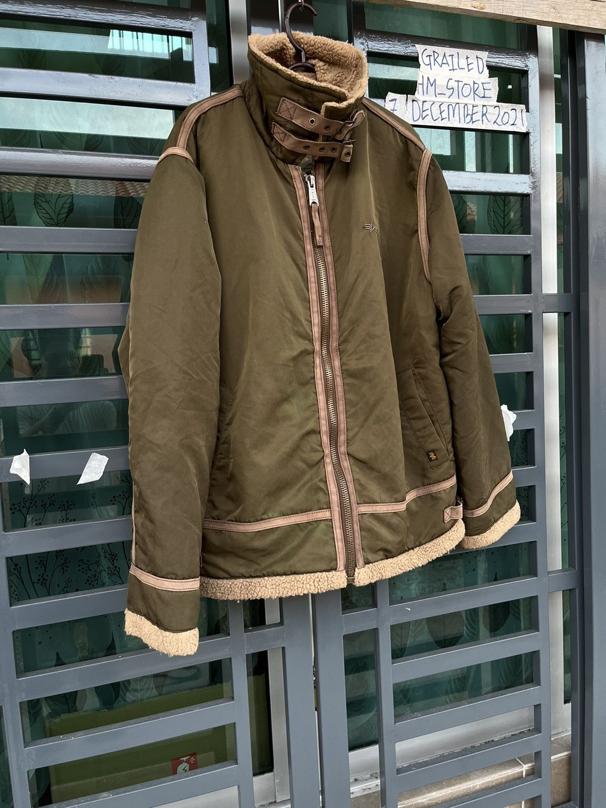 Alpha Industries (A31). ALPHA INDUSTRIES SHERLING JACKET Size US L / EU 52-54 / 3 - 2 Thumbnail