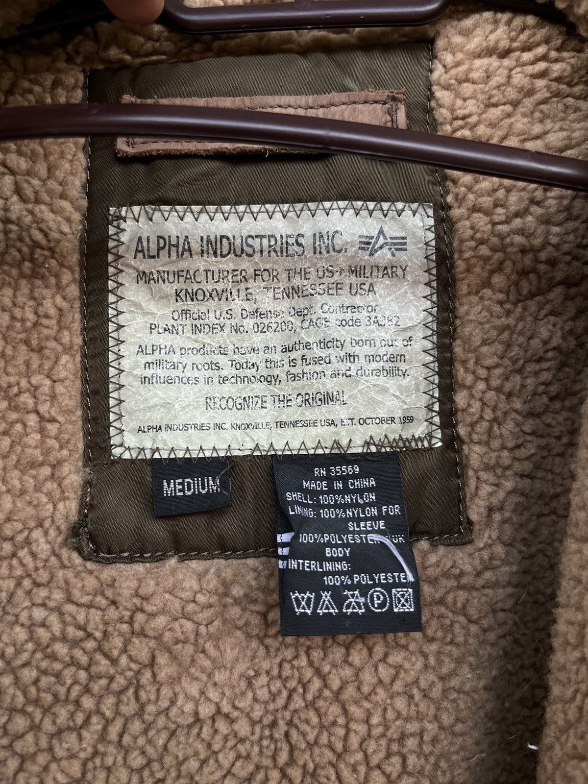 Alpha Industries (A31). ALPHA INDUSTRIES SHERLING JACKET Size US L / EU 52-54 / 3 - 4 Thumbnail