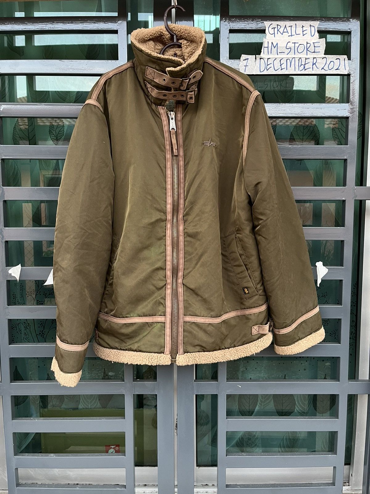 Alpha Industries (A31). ALPHA INDUSTRIES SHERLING JACKET Size US L / EU 52-54 / 3 - 1 Thumbnail