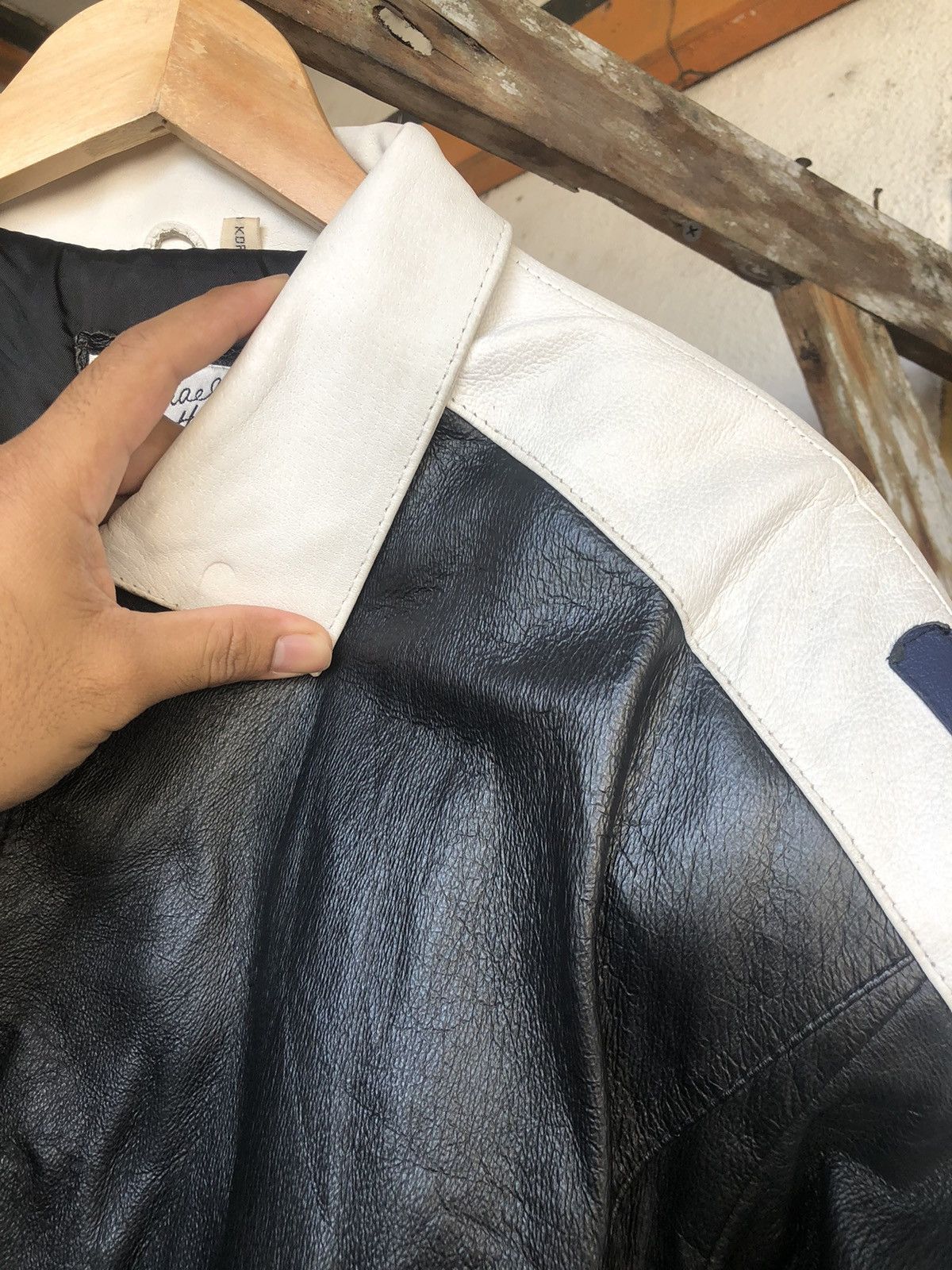 Michael Hoban Rare❗️Vintage Michael Hoban USA Flag Leather Bomber Jackets Size US XL / EU 56 / 4 - 15 Thumbnail