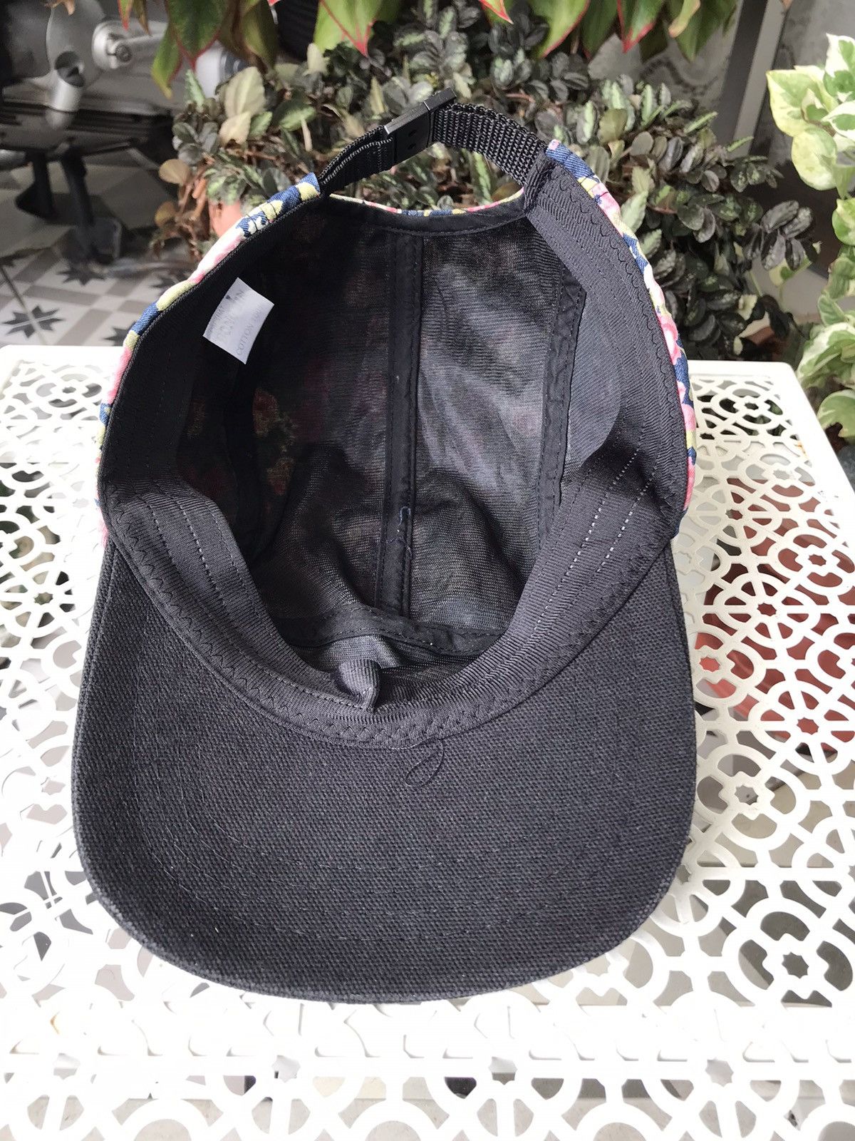 Japanese Brand 5-PANEL ROSES OVERPRINTED CAP HAT BY DONG JIN Size ONE SIZE - 7 Thumbnail