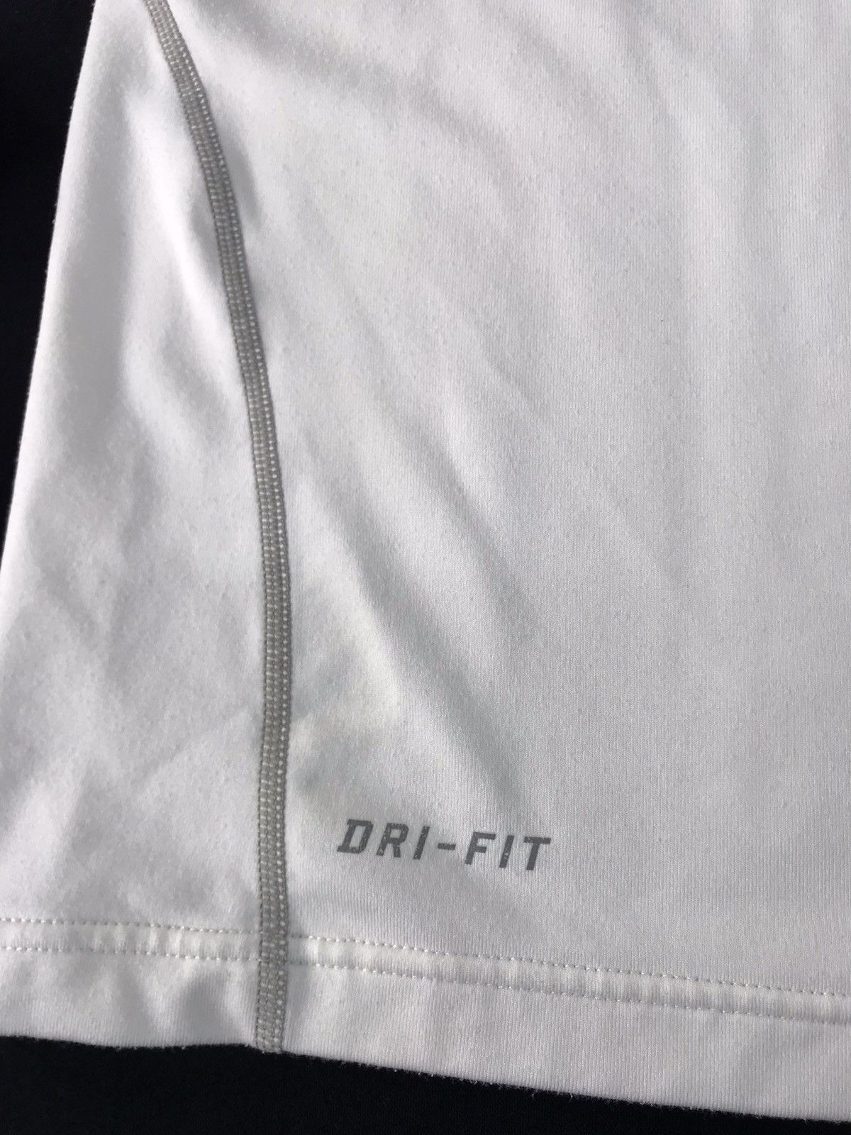 Nike Nike Pro Combat Dri Fit Longsleeve Jerseys Tee Size US M / EU 48-50 / 2 - 4 Thumbnail