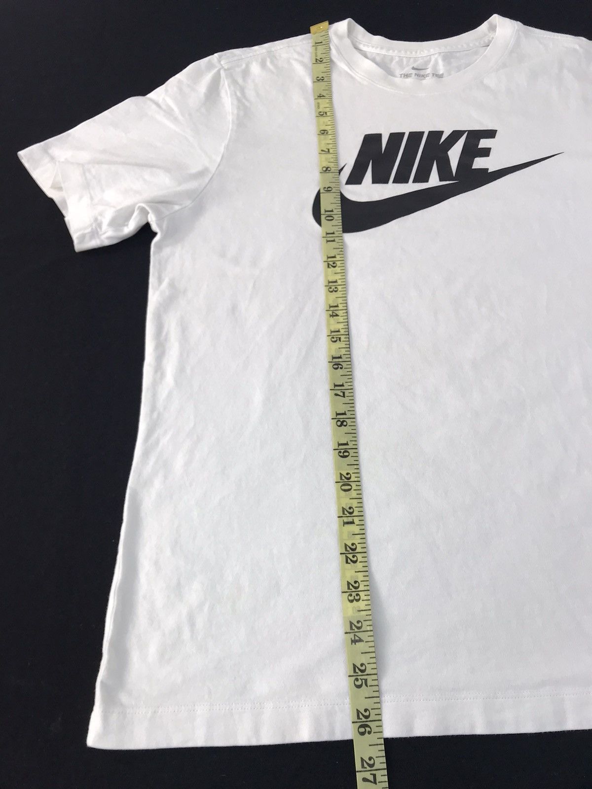 Nike Nike Swoosh Big Logo Printed Design Tee T-shirt Size US M / EU 48-50 / 2 - 11 Thumbnail