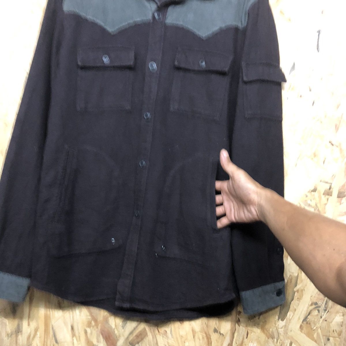 Undercover × Uniqlo UU UNIQLO UNDERCOVER BUTTON UP JACKET Size US M / EU 48-50 / 2 - 5 Thumbnail