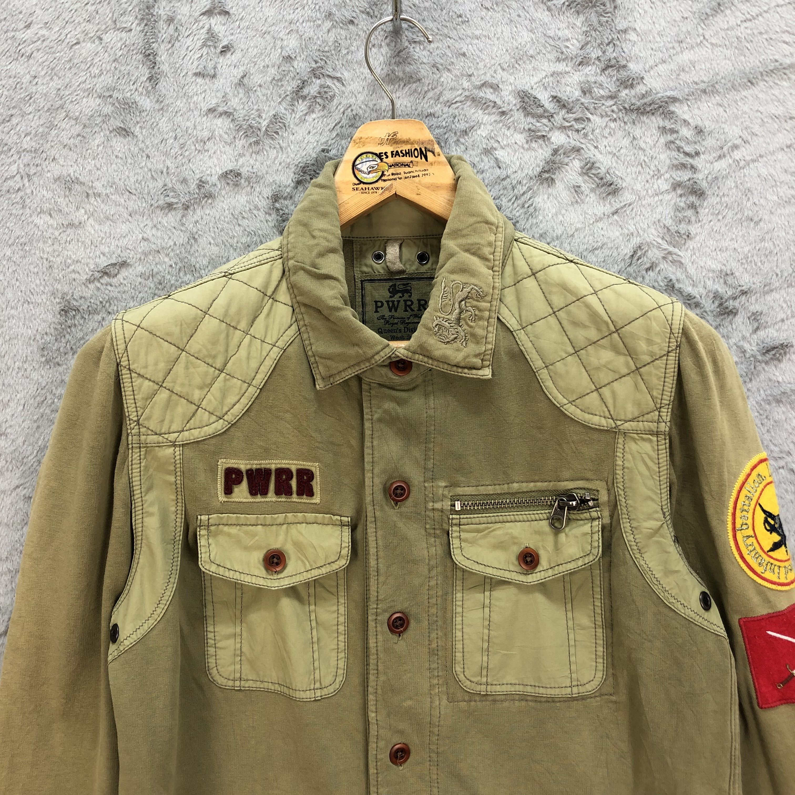 Other PWRR Queen's Division Military Style ButtonUp Shirt #6093-44 Size US S / EU 44-46 / 1 - 2 Thumbnail