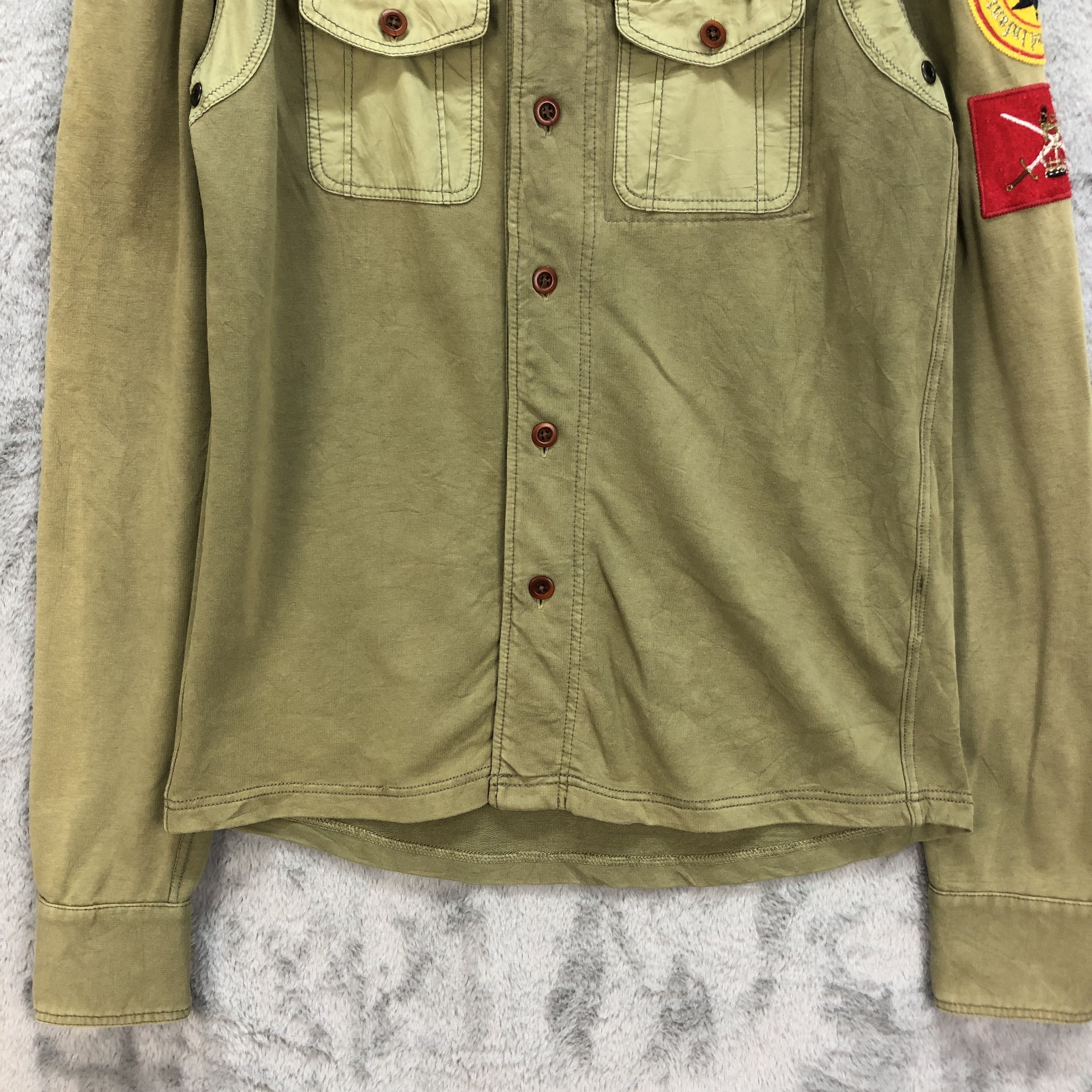 Other PWRR Queen's Division Military Style ButtonUp Shirt #6093-44 Size US S / EU 44-46 / 1 - 4 Thumbnail