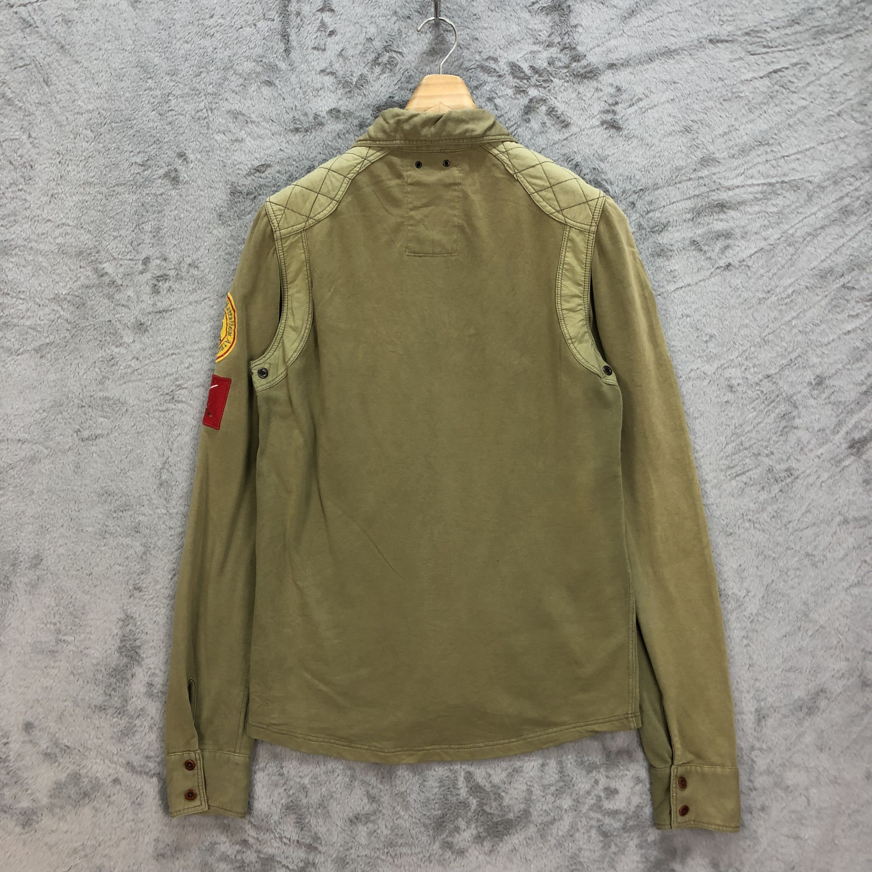 Other PWRR Queen's Division Military Style ButtonUp Shirt #6093-44 Size US S / EU 44-46 / 1 - 12 Thumbnail