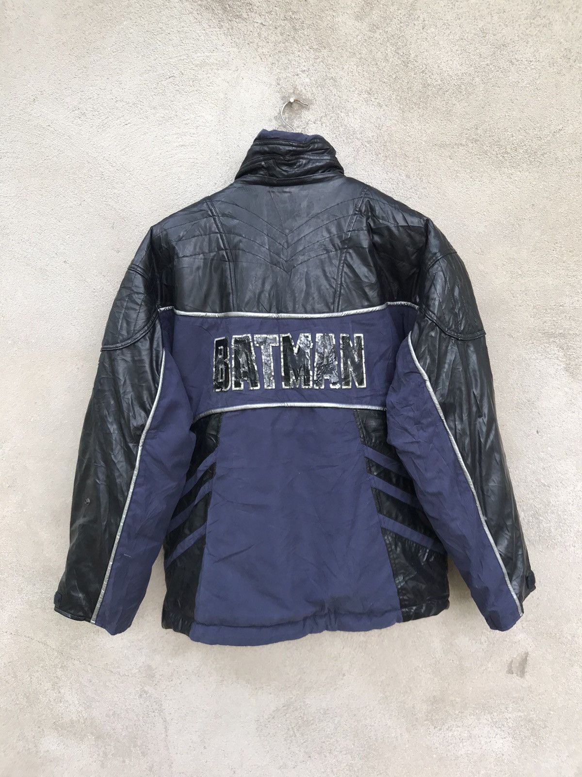 DC Comics FABLICE BATMAN SKI JACKET CHAMPION TEAM Size US L / EU 52-54 / 3 - 5 Thumbnail