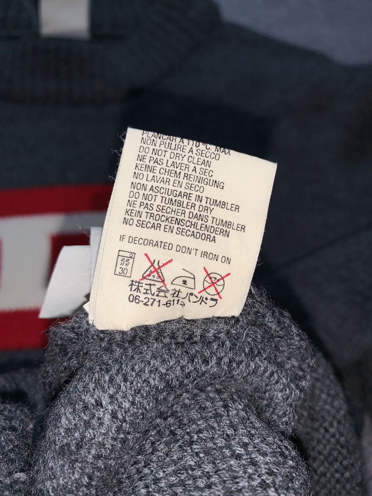 Diesel × Vintage Diesel S red big logo sweater centre sweatshirt knitwear y2k Size US S / EU 44-46 / 1 - 10 Thumbnail