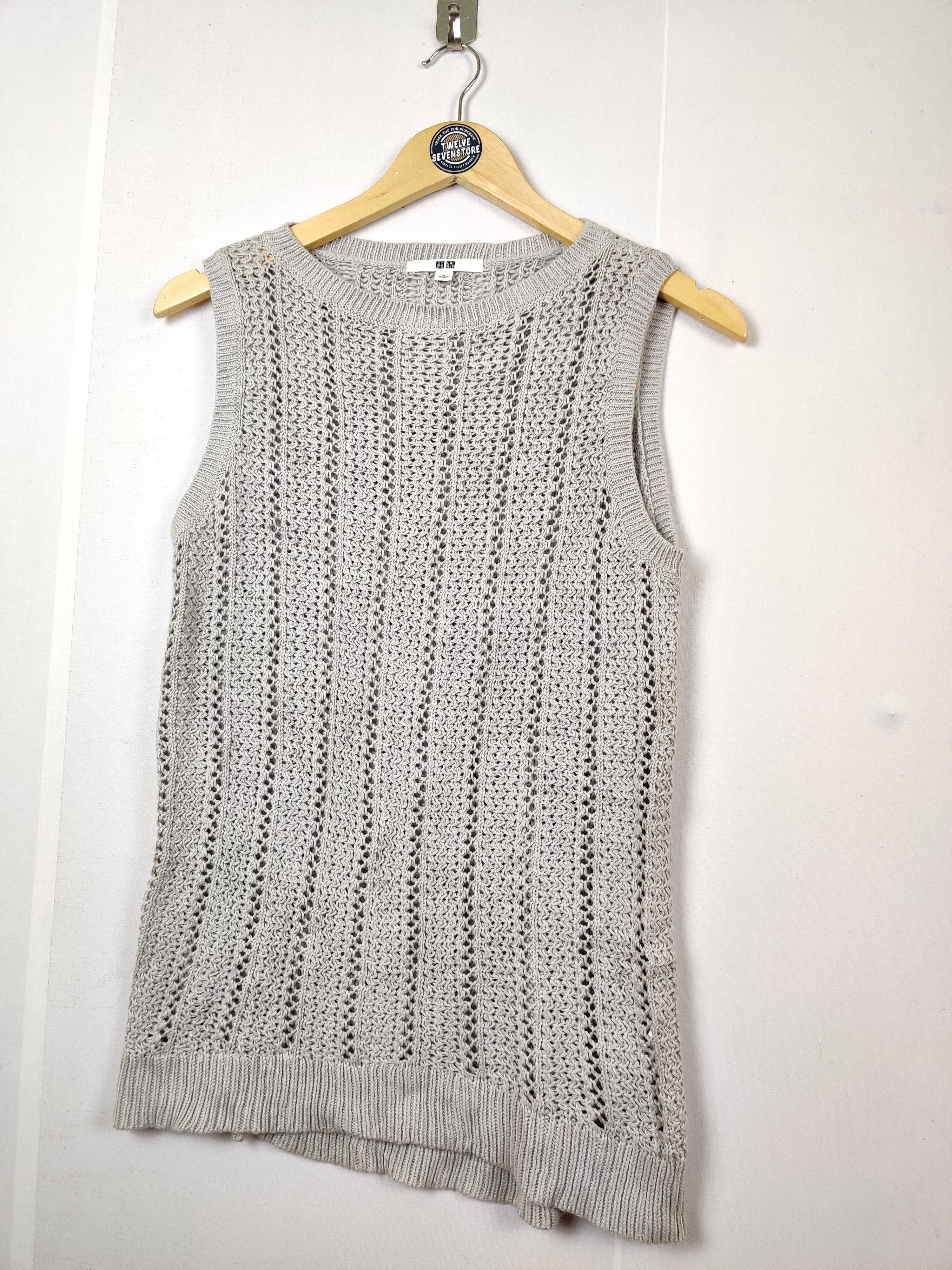 Uniqlo Vintage Uniqlo Knit Vest Size US S / EU 44-46 / 1 - 2 Thumbnail