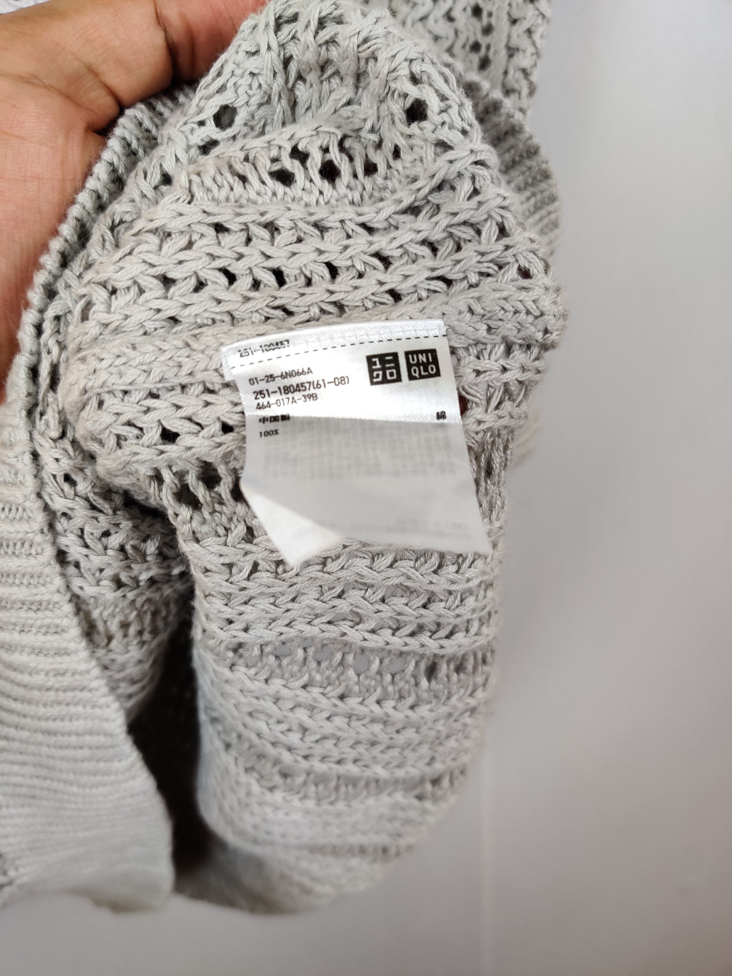 Uniqlo Vintage Uniqlo Knit Vest Size US S / EU 44-46 / 1 - 6 Thumbnail