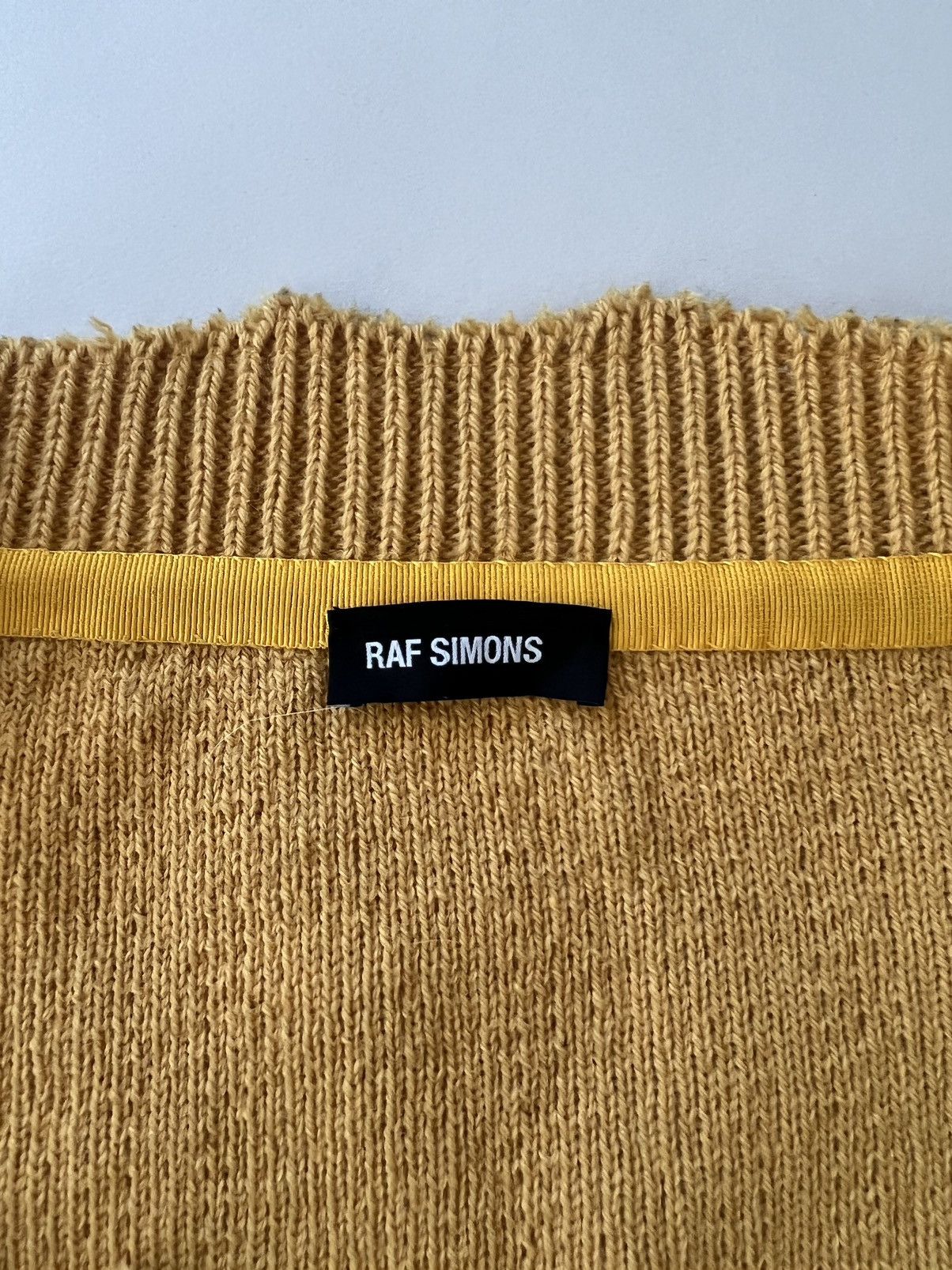 Raf Simons AW16 Distressed Wool Sweater Size US XL / EU 56 / 4 - 7 Thumbnail