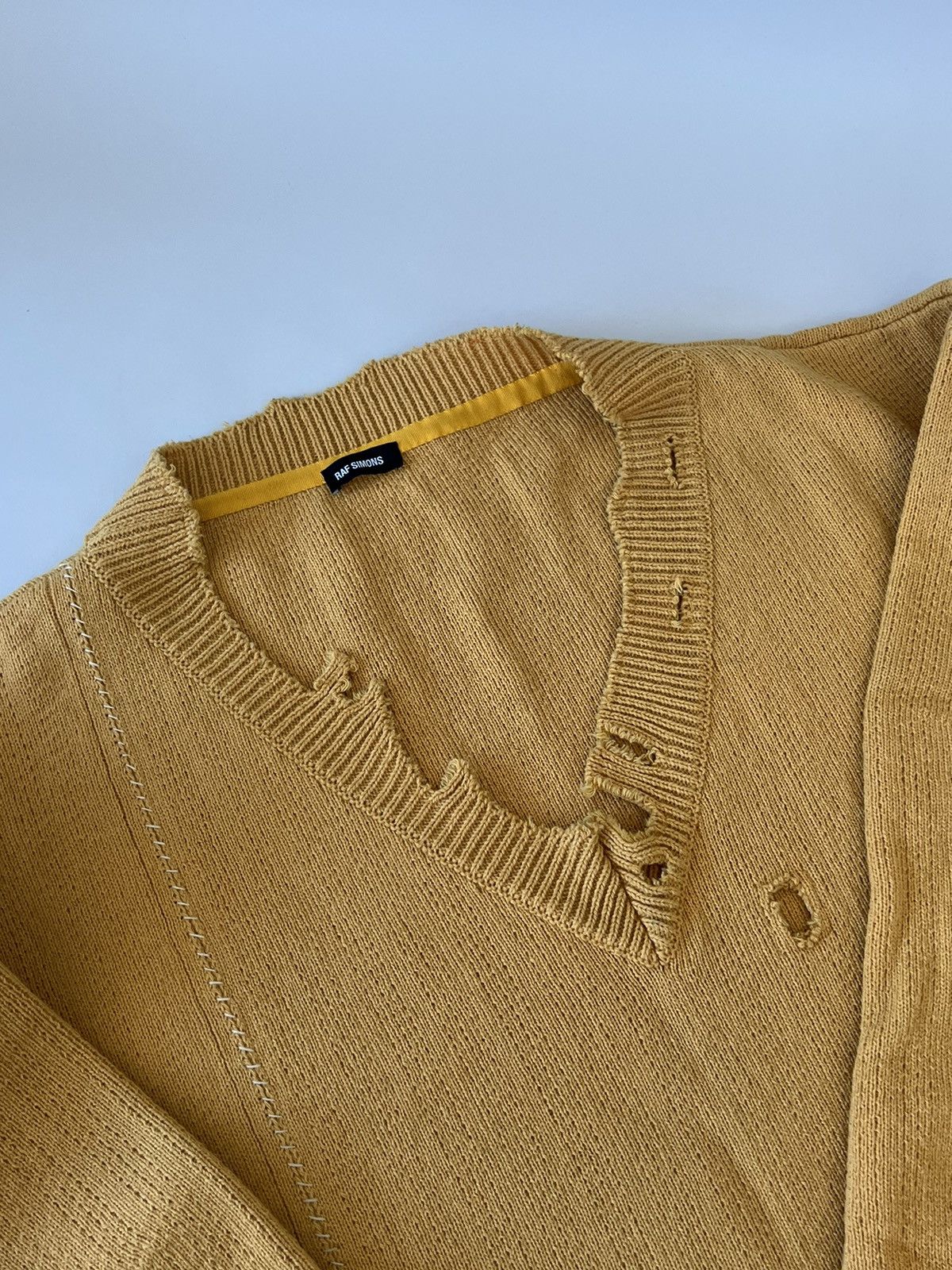 Raf Simons AW16 Distressed Wool Sweater Size US XL / EU 56 / 4 - 5 Thumbnail