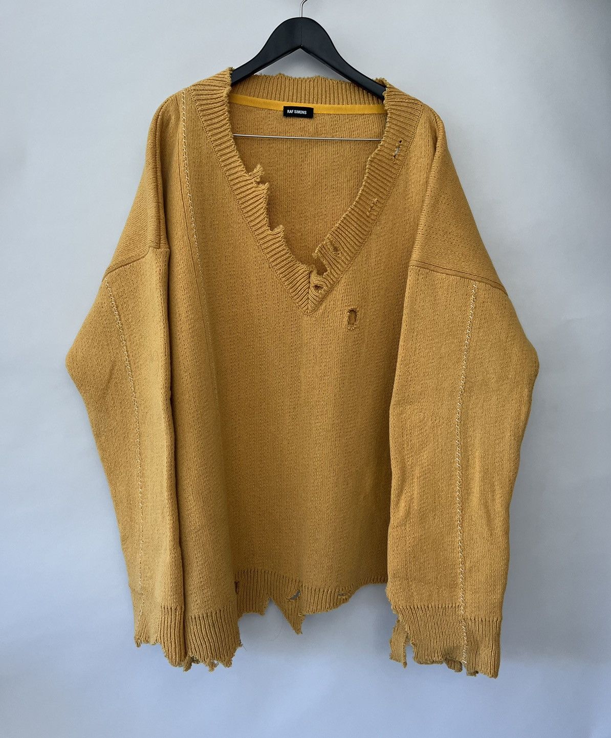 Raf Simons AW16 Distressed Wool Sweater Size US XL / EU 56 / 4 - 3 Thumbnail