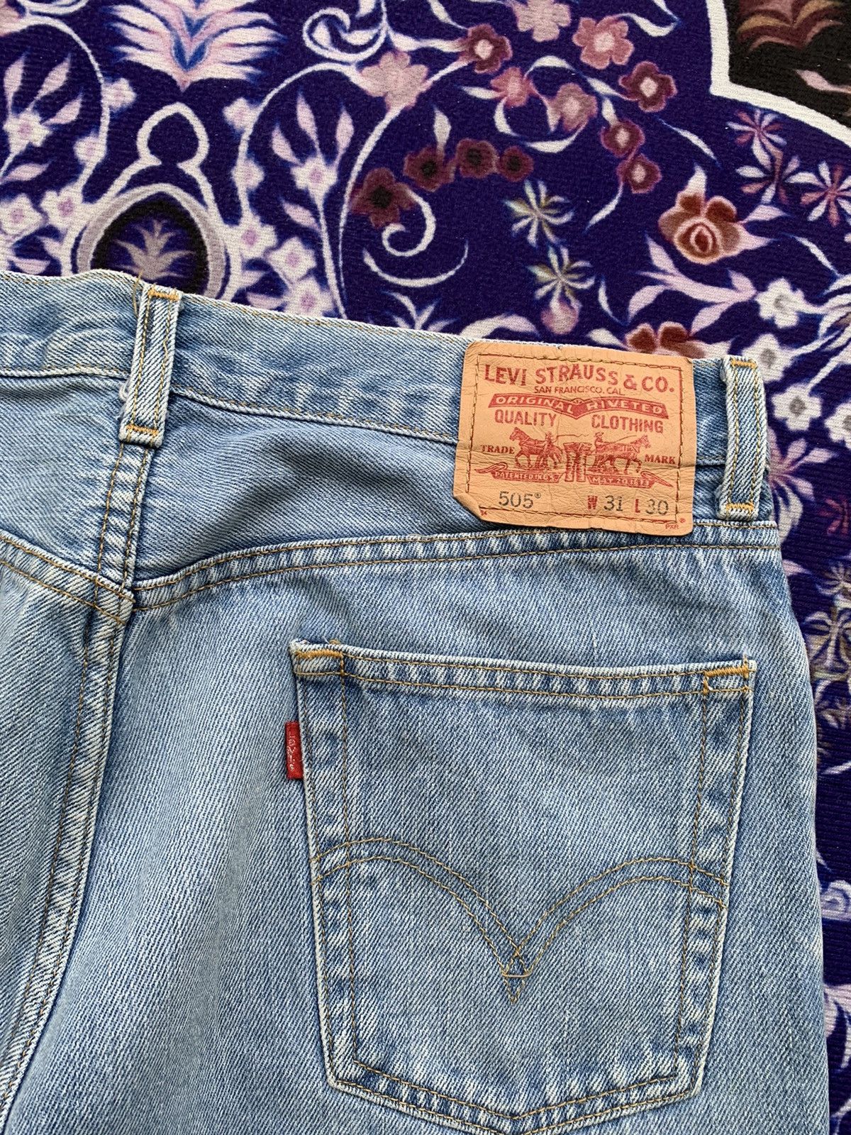 Levi's Light Vintage Levis 505 Distressed Size US 33 - 10 Thumbnail
