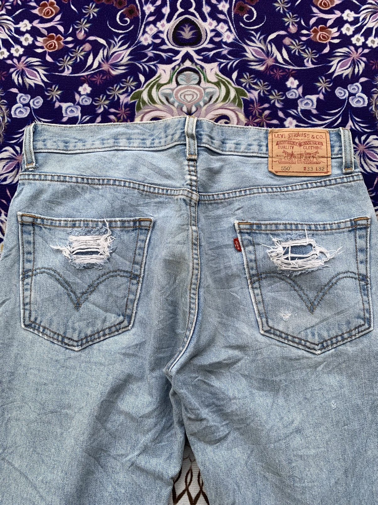 Levi's Vintage Clothing Vintage Levis Light Blue 505 e Distressed Denim Size US 35 - 11 Thumbnail