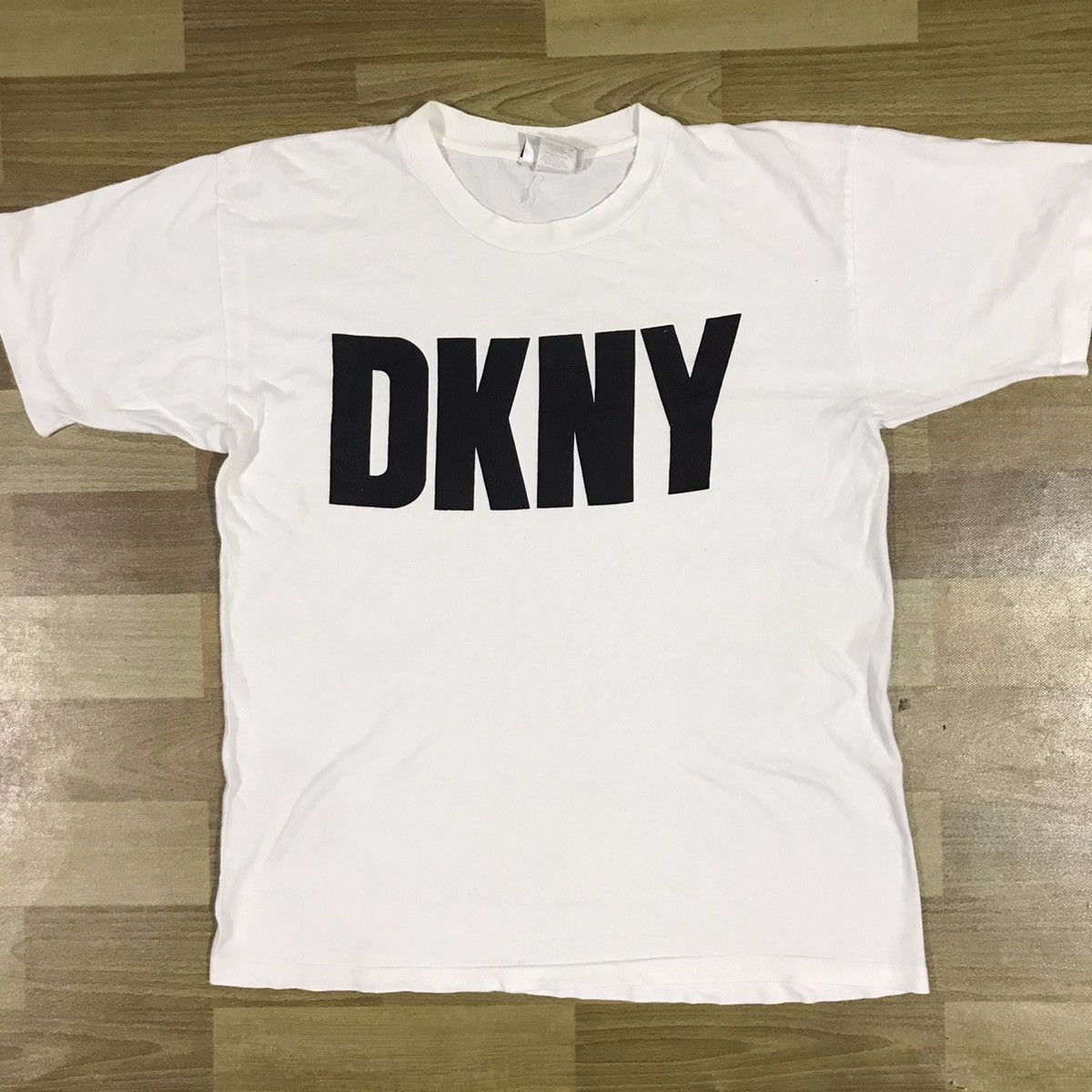 DKNY Combo 2 item one price VINTAGE DKNY NYC BIG LOGO T SHIRT Size US XL / EU 56 / 4 - 6 Thumbnail