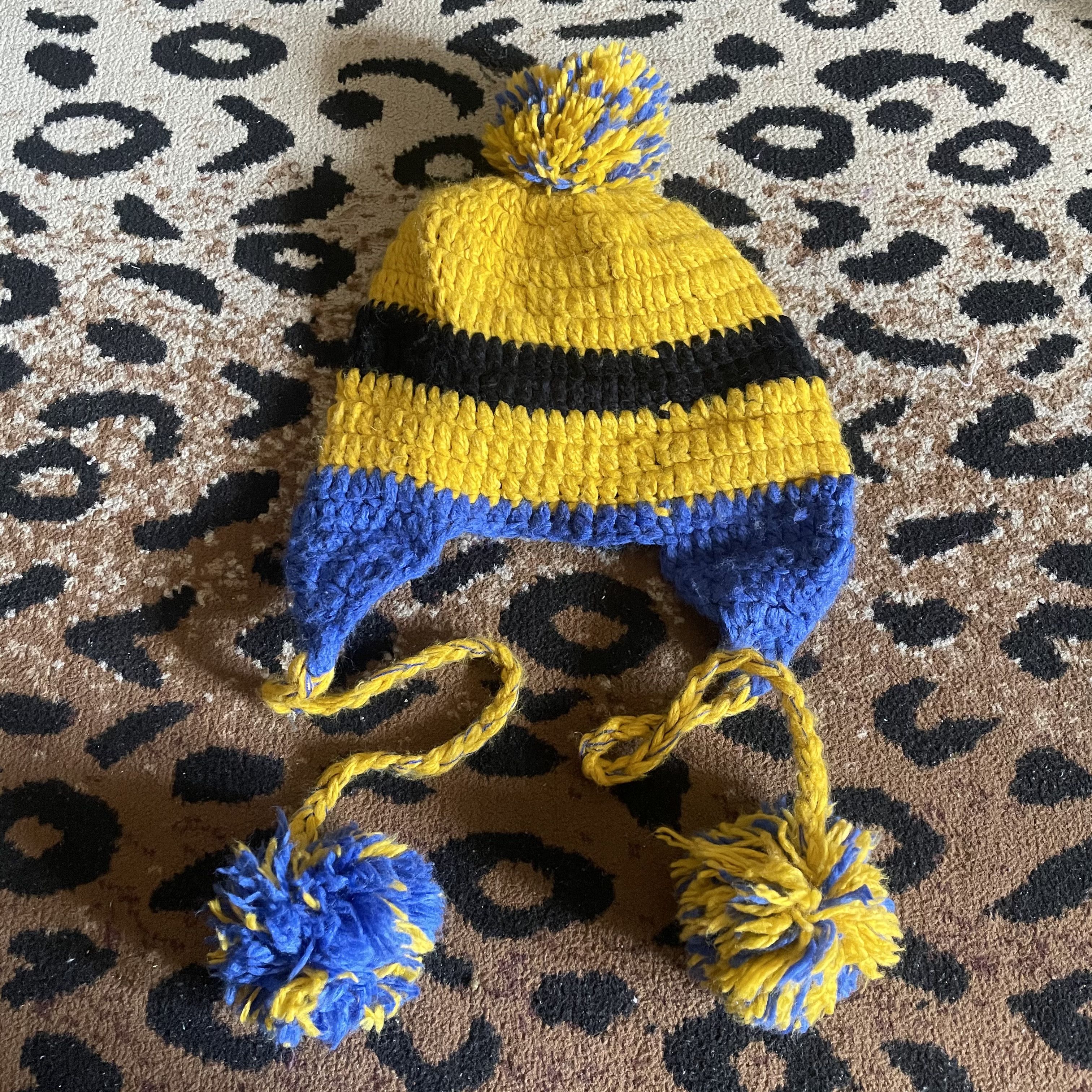 Cartoon Network Eyes minion cartoon movie beanie hat Size ONE SIZE - 3 Thumbnail