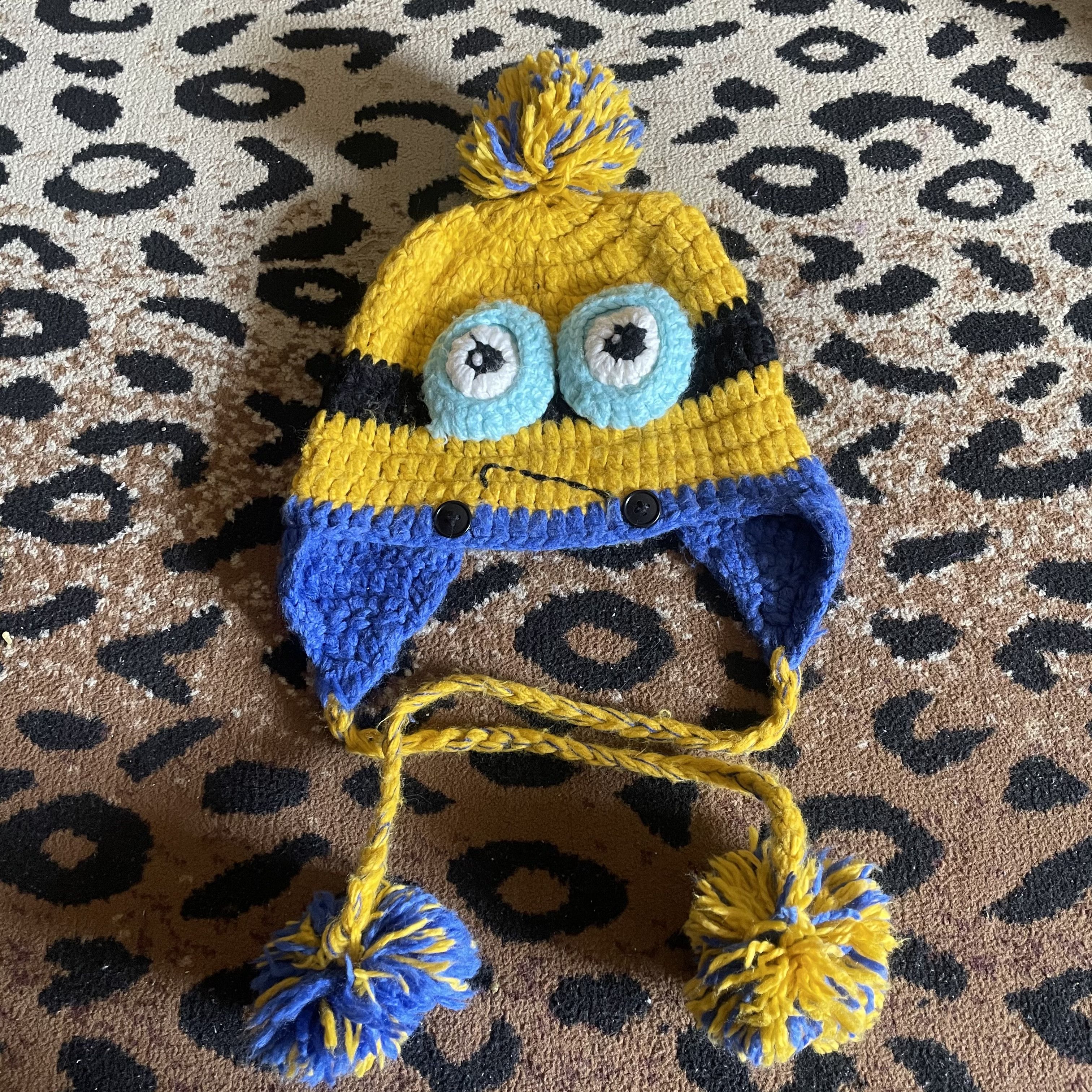 Cartoon Network Eyes minion cartoon movie beanie hat Size ONE SIZE - 1 Thumbnail