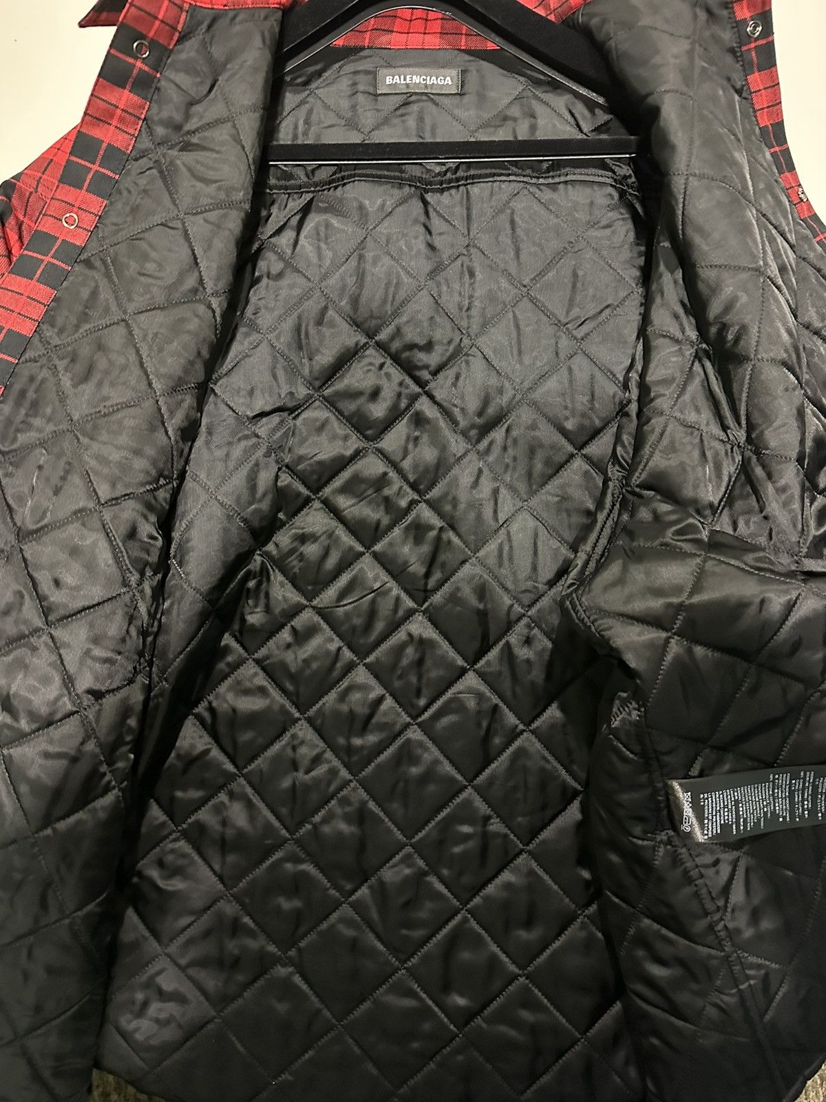 Balenciaga Balenciaga FW2020 Quilted Flannel/Shirt Size US L / EU 52-54 / 3 - 9 Thumbnail