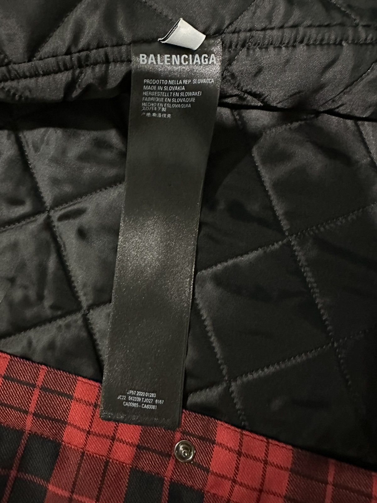 Balenciaga Balenciaga FW2020 Quilted Flannel/Shirt Size US L / EU 52-54 / 3 - 7 Thumbnail