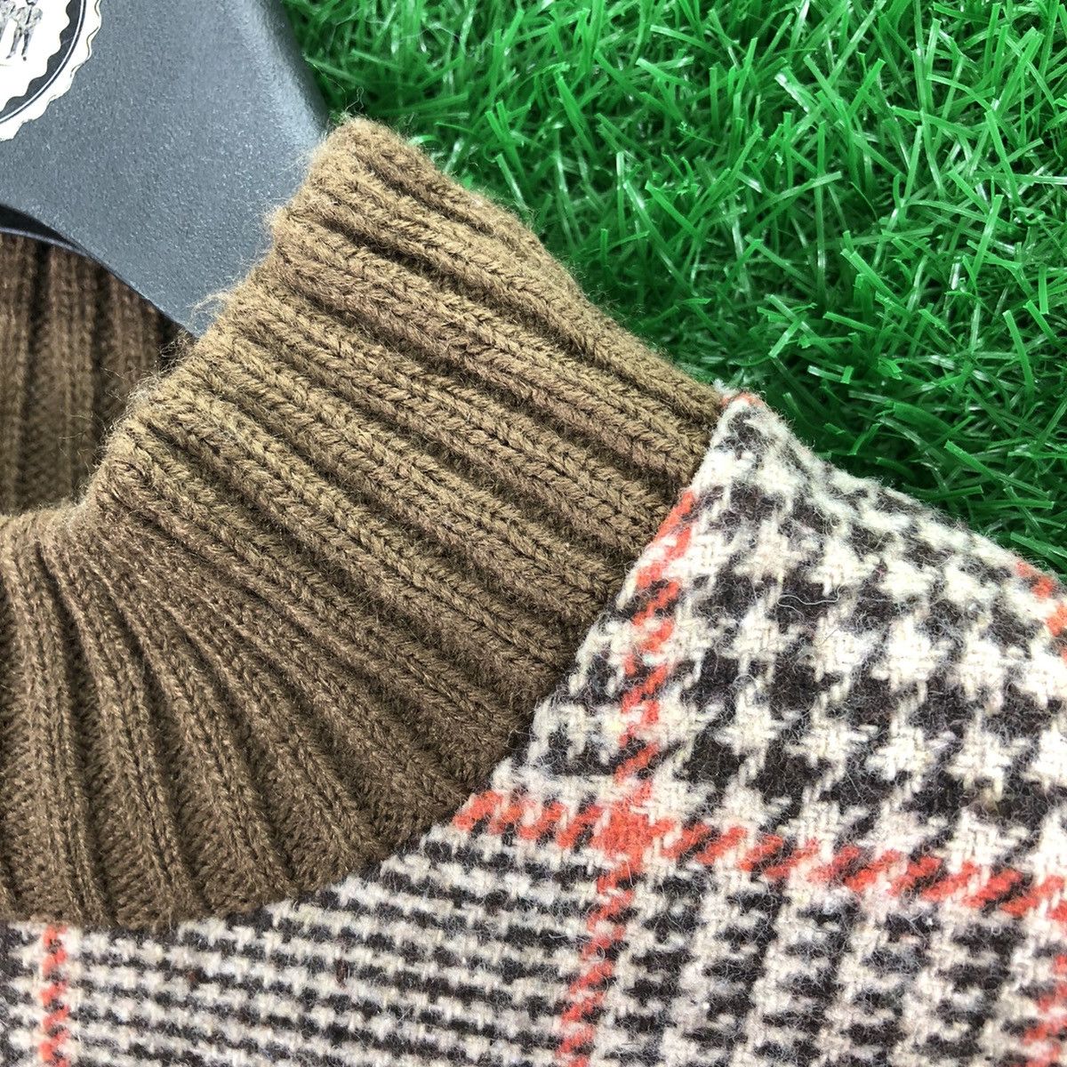 Vintage Vintage 80's Wool Knit Checker Houndstooth Sweater Size US M / EU 48-50 / 2 - 7 Thumbnail