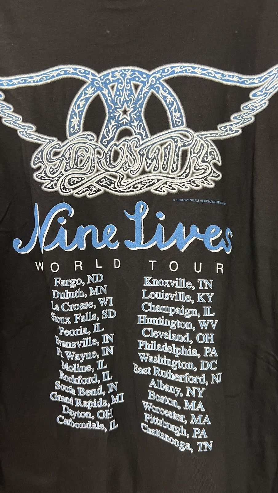 Aerosmith 1997 Aerosmith Nine Lives World Tour Size Large Giant Tag Size US L / EU 52-54 / 3 - 6 Thumbnail