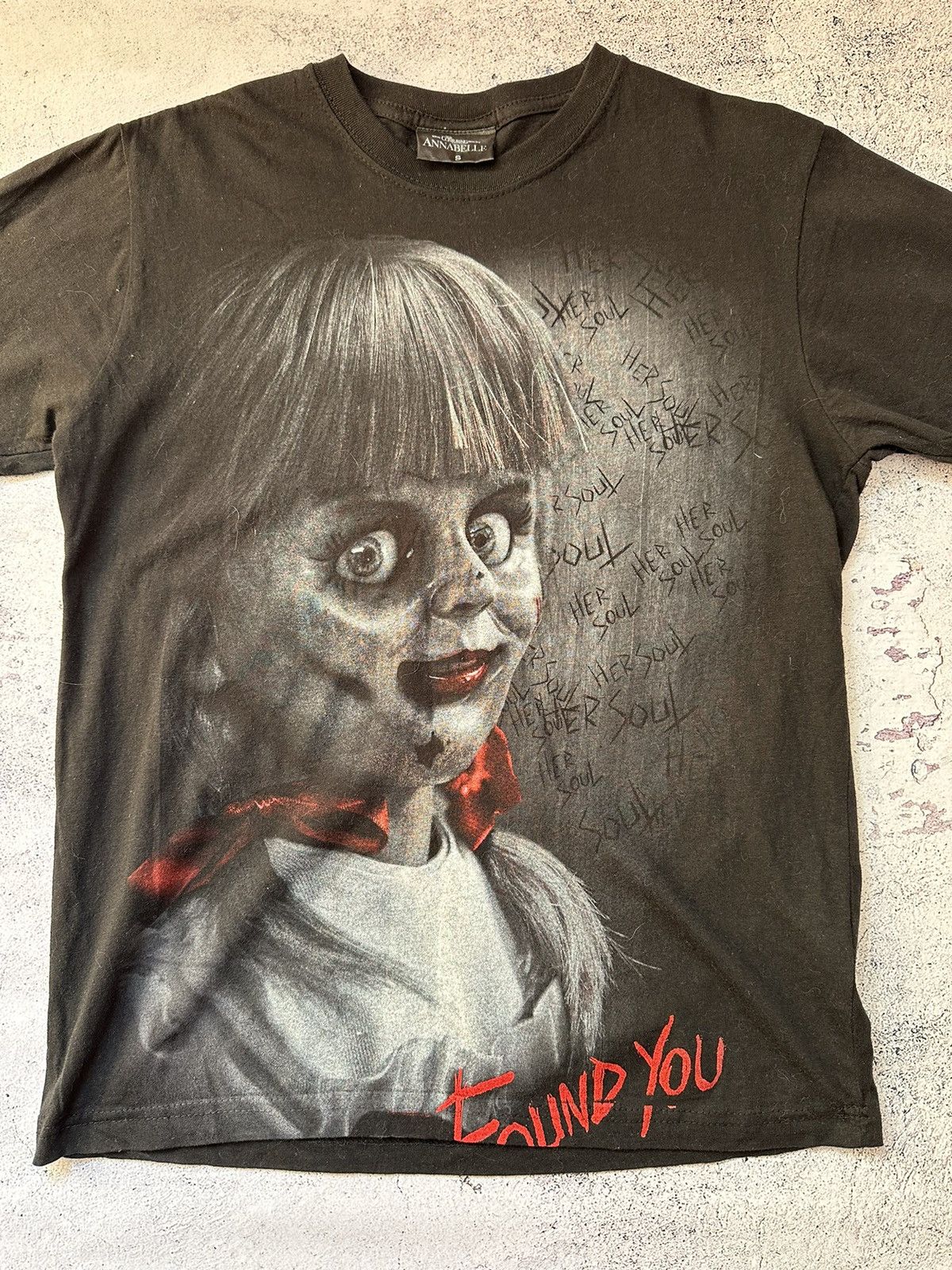 Expert Horror Annabelle movie vintage t shirt Size US S / EU 44-46 / 1 - 2 Thumbnail