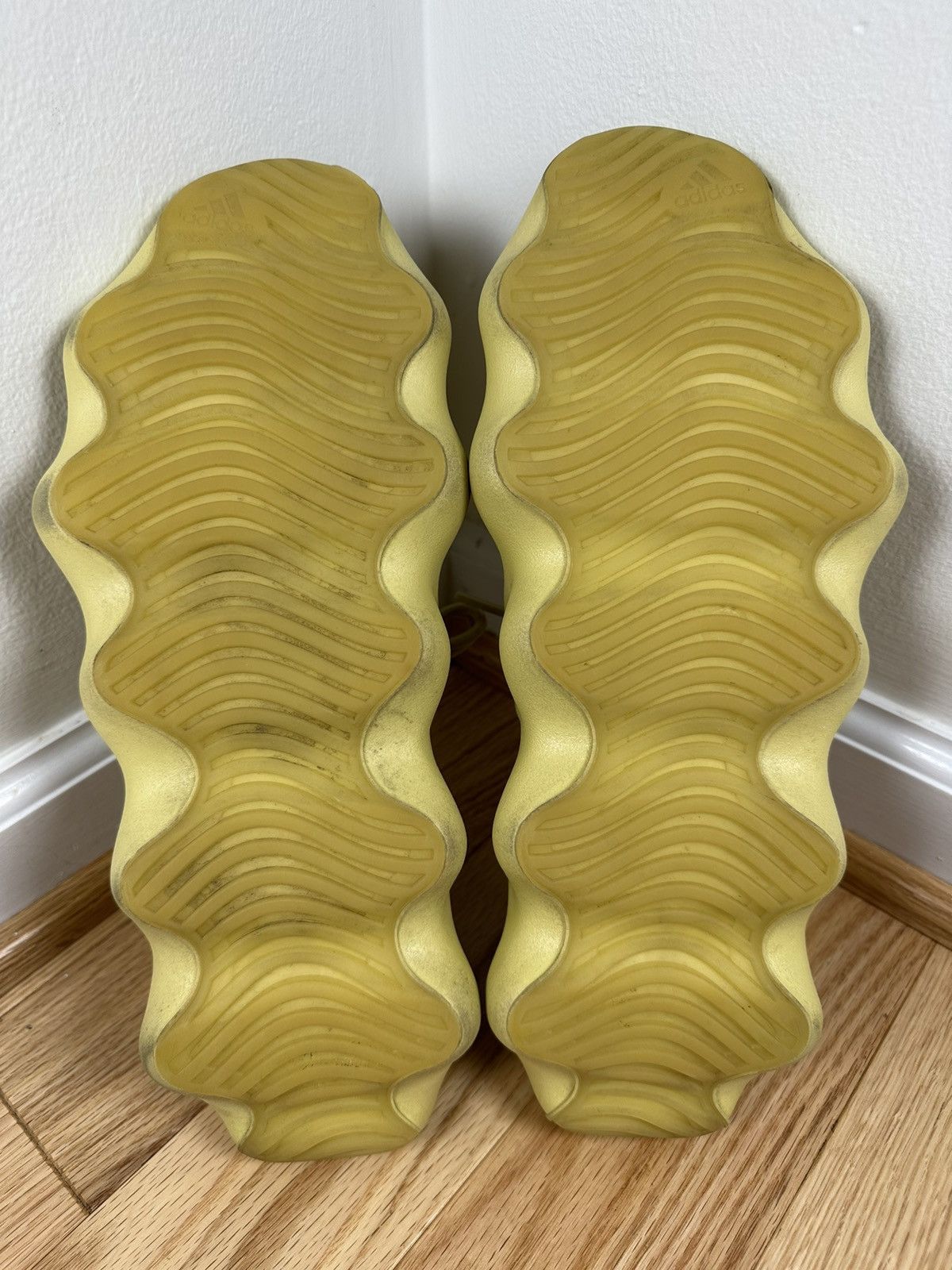 Adidas × Kanye West Adidas Yeezy Boost 450 Sulfur Size US 13 / EU 46 - 7 Thumbnail