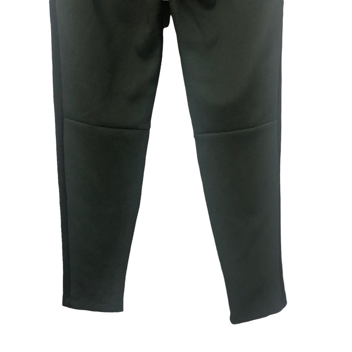 Under Armour Vintage Under Armour Embroidered Logo Sweatpants Size US 30 / EU 46 - 6 Thumbnail