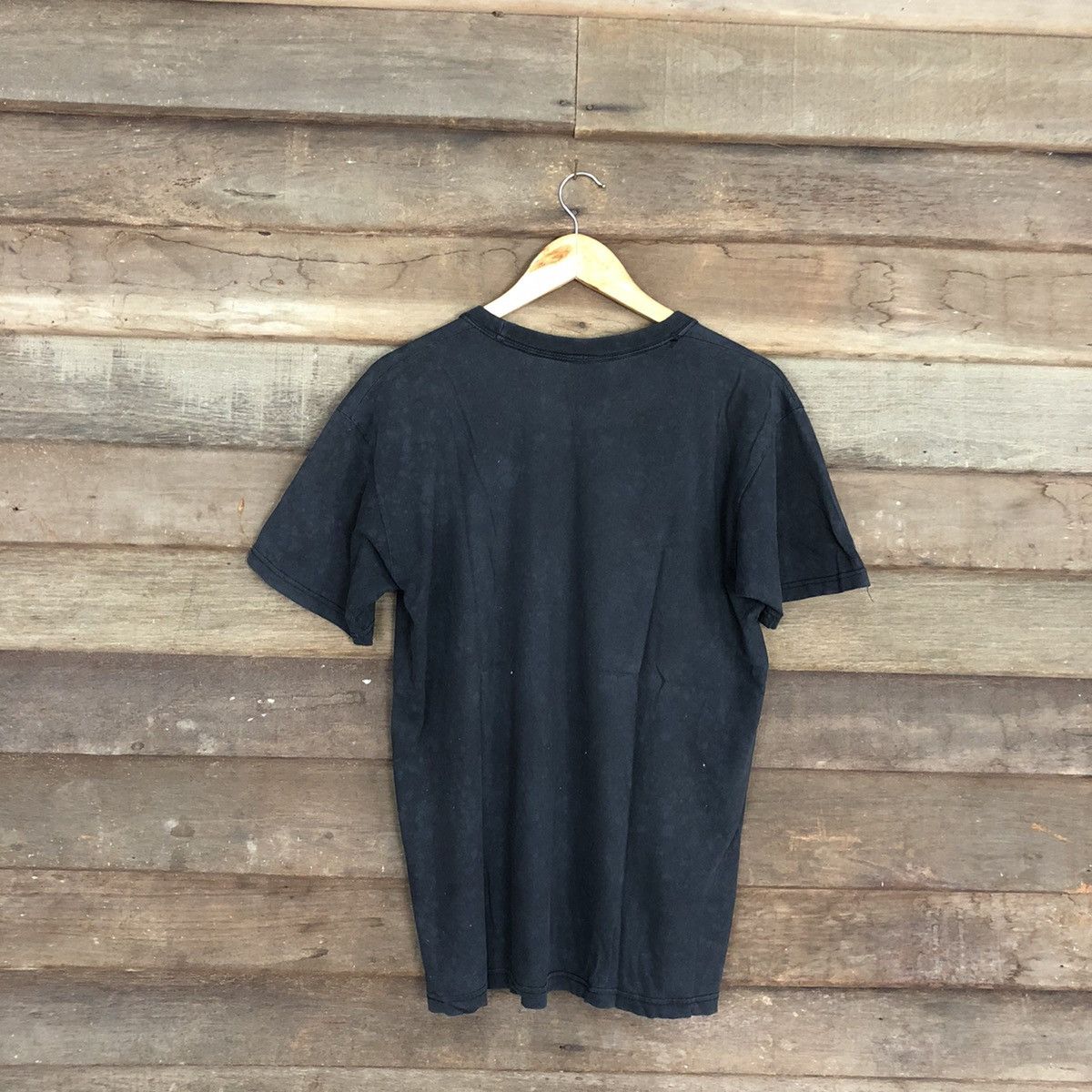 Adidas D Adidas vtg logo Black faded Short Sleeve Shirt #c1189 Size US M / EU 48-50 / 2 - 12 Thumbnail