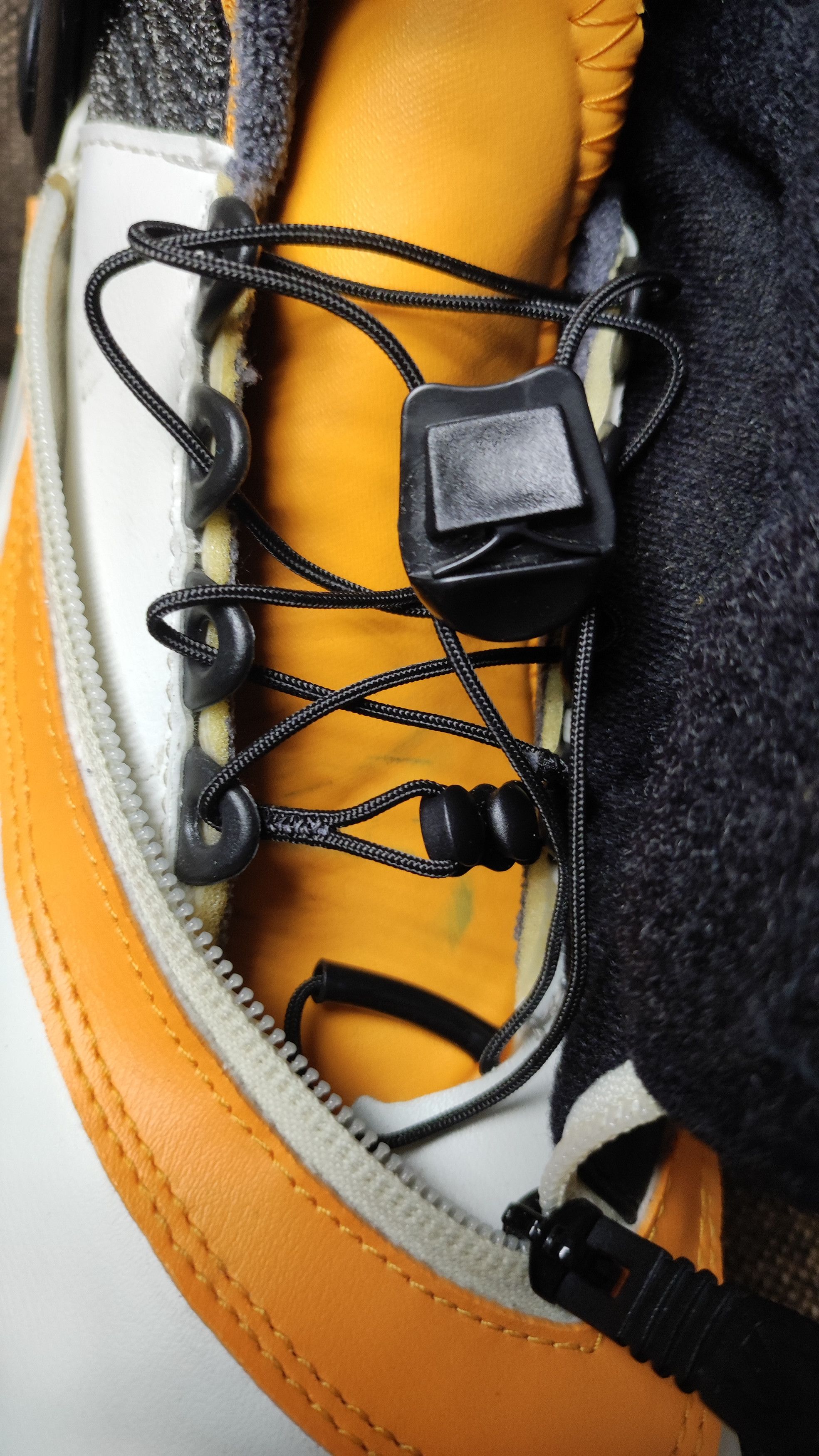 Salomon × Vintage Vintage Ski Boots Salomon Vitane 8 Skate CL Size US 11.5 / IT 41.5 - 8 Thumbnail